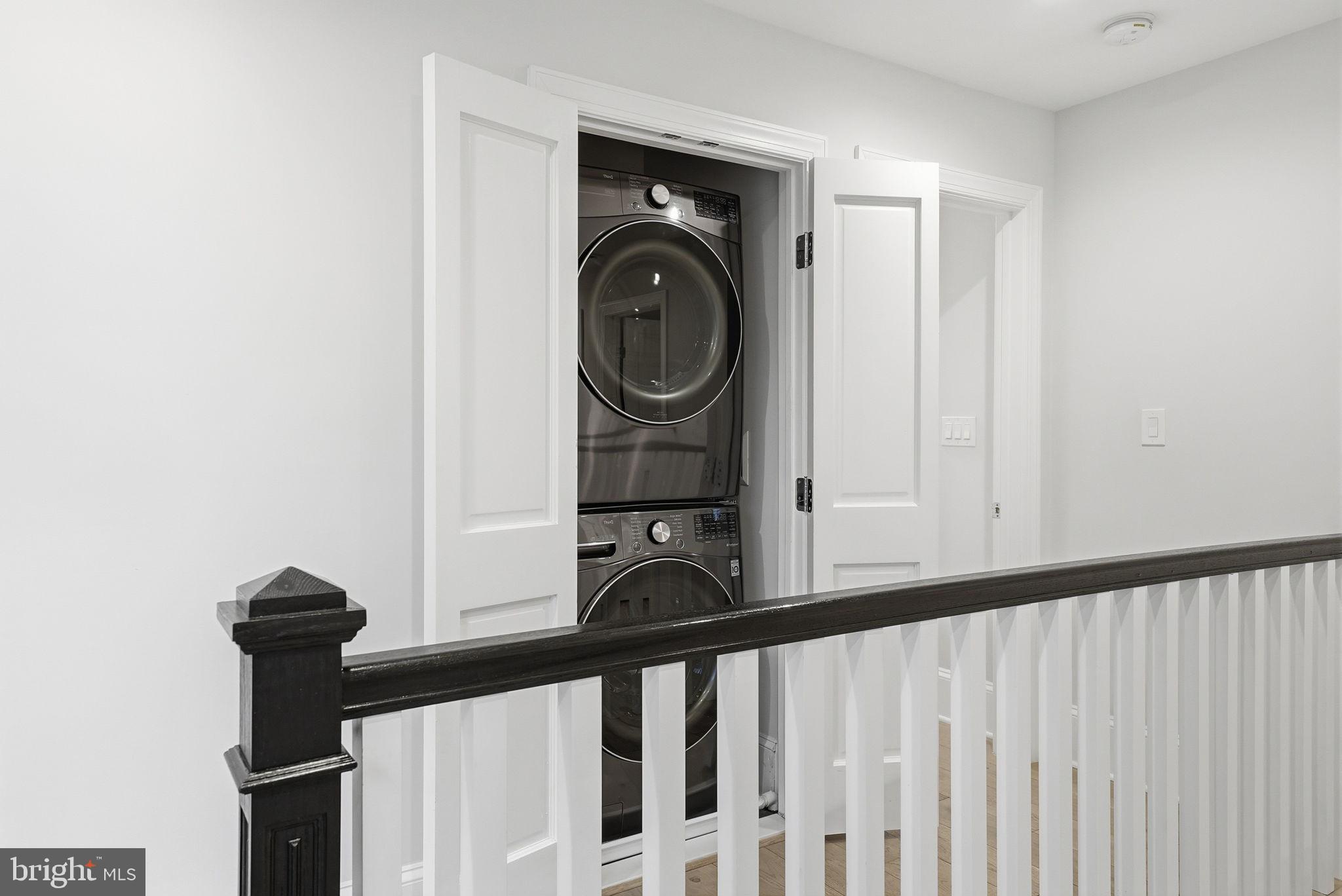 LEEWAY GARDENS - Residential