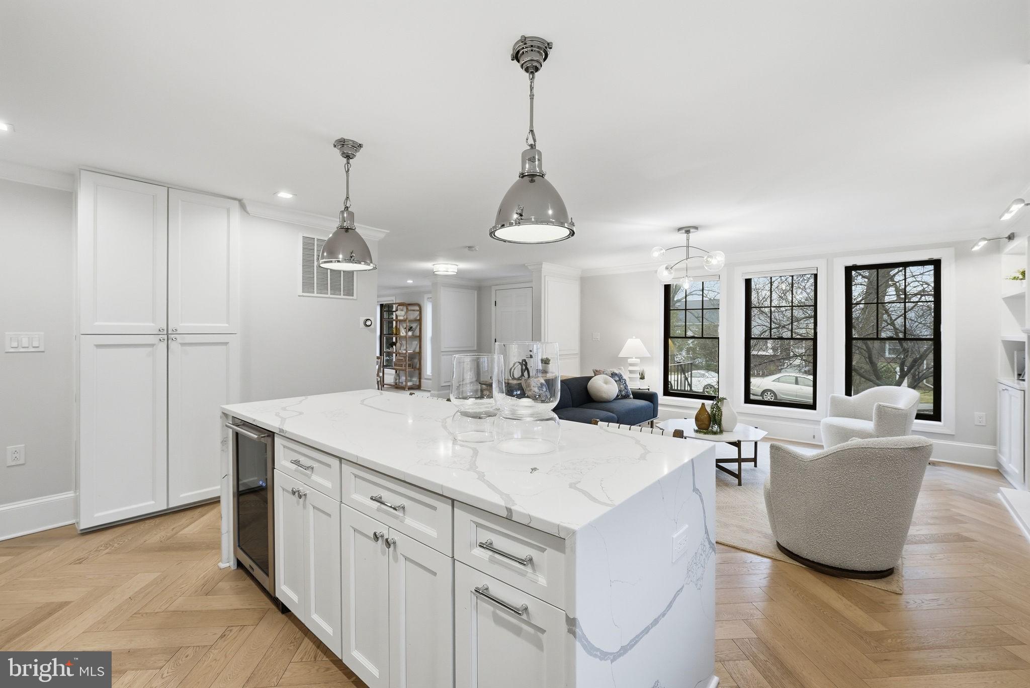 LEEWAY GARDENS - Residential