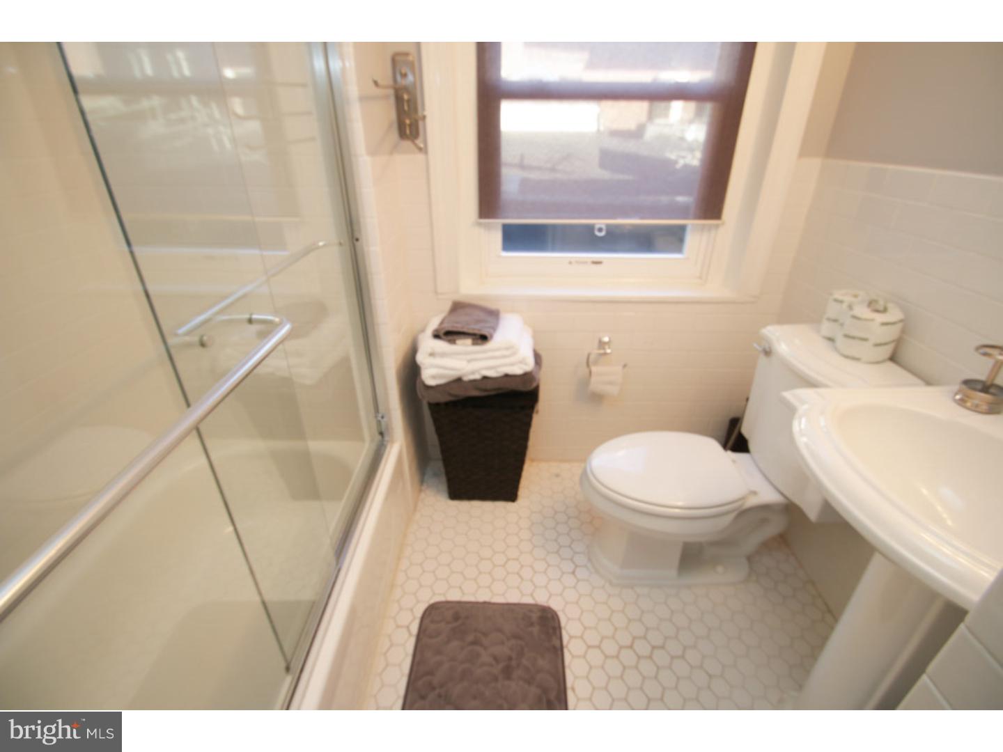 RITTENHOUSE SQUARE - Commercial Sale