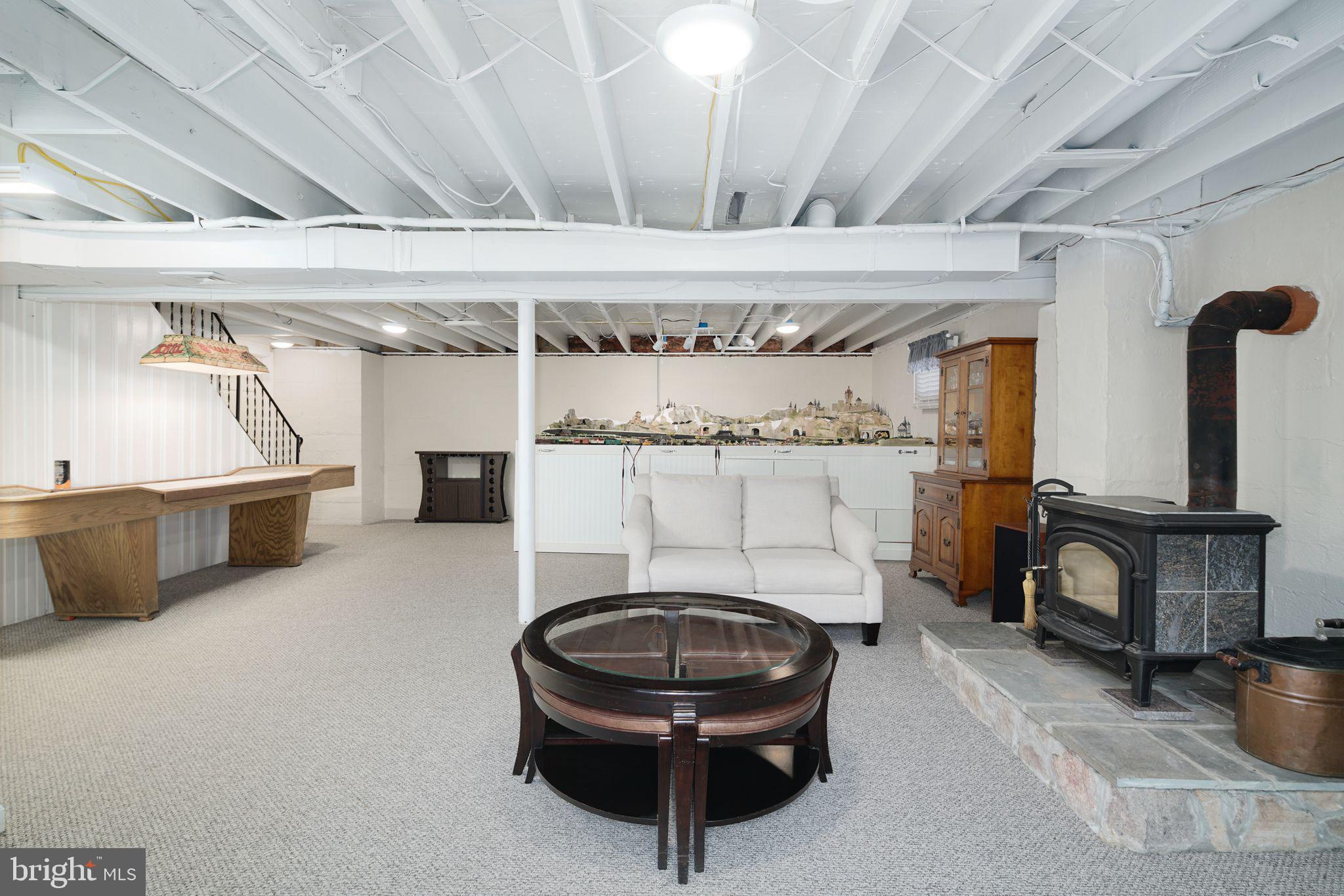 DOYLESTOWN - Residential