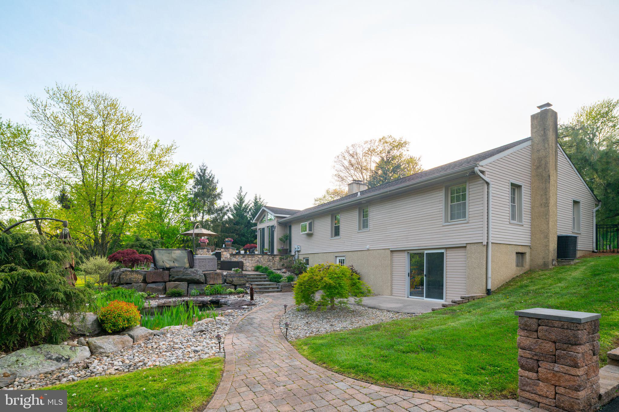 DOYLESTOWN - Residential