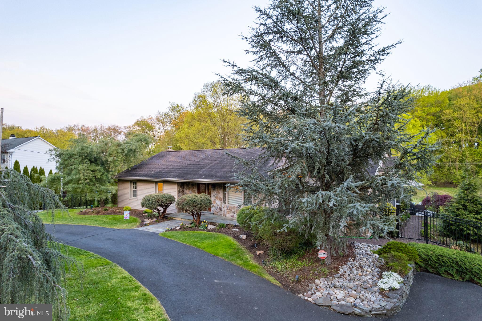 DOYLESTOWN - Residential