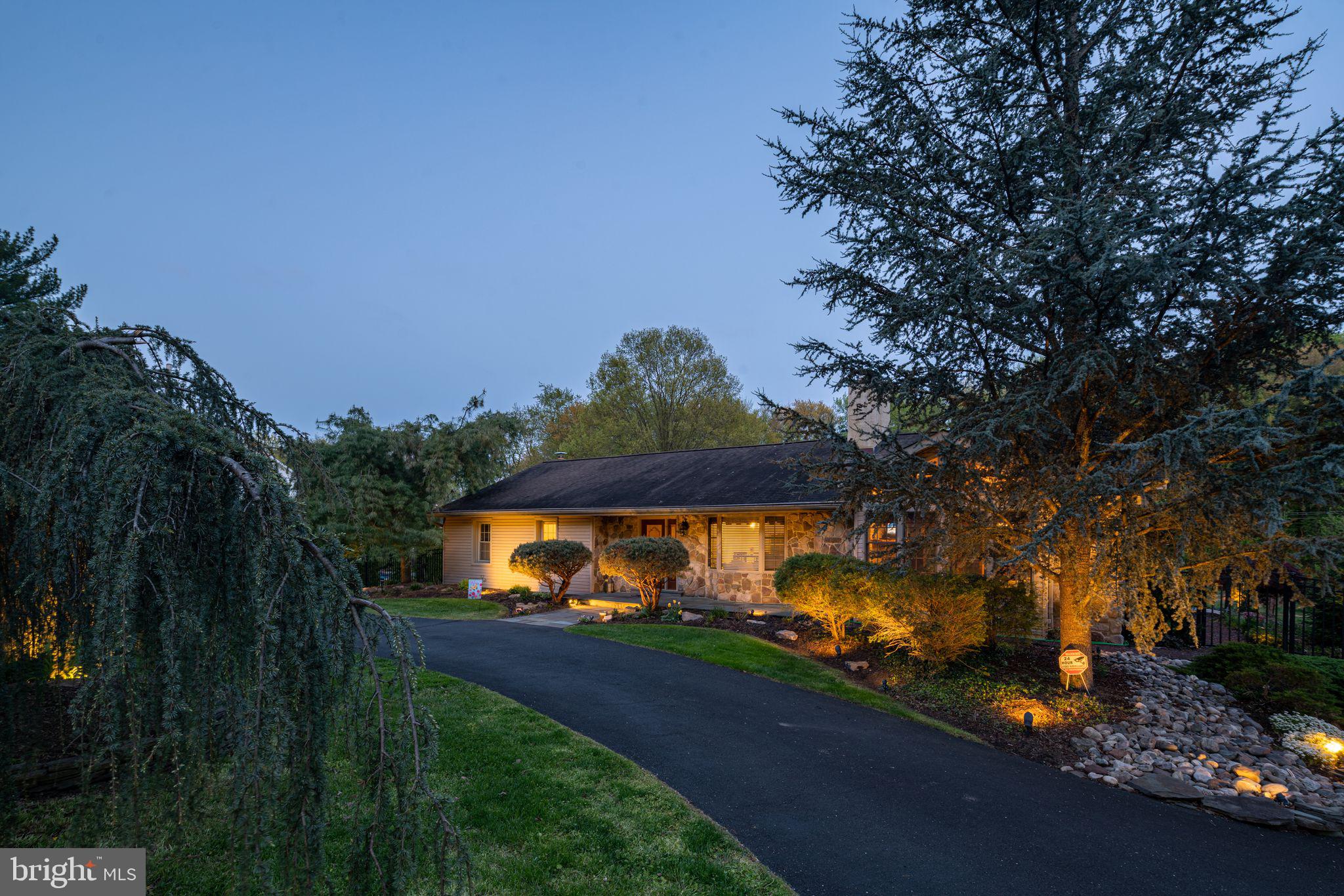 DOYLESTOWN - Residential