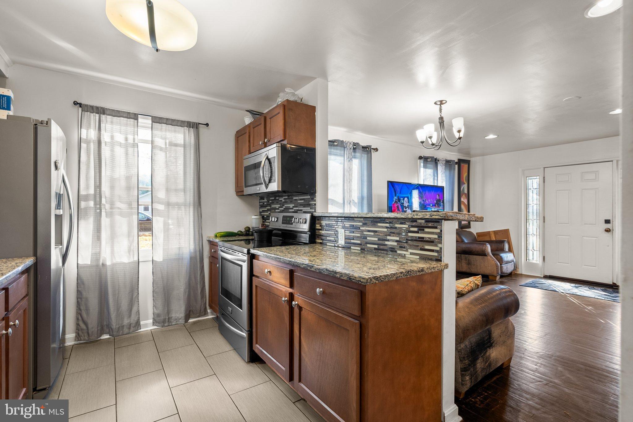 ROGERS HEIGHTS - Residential