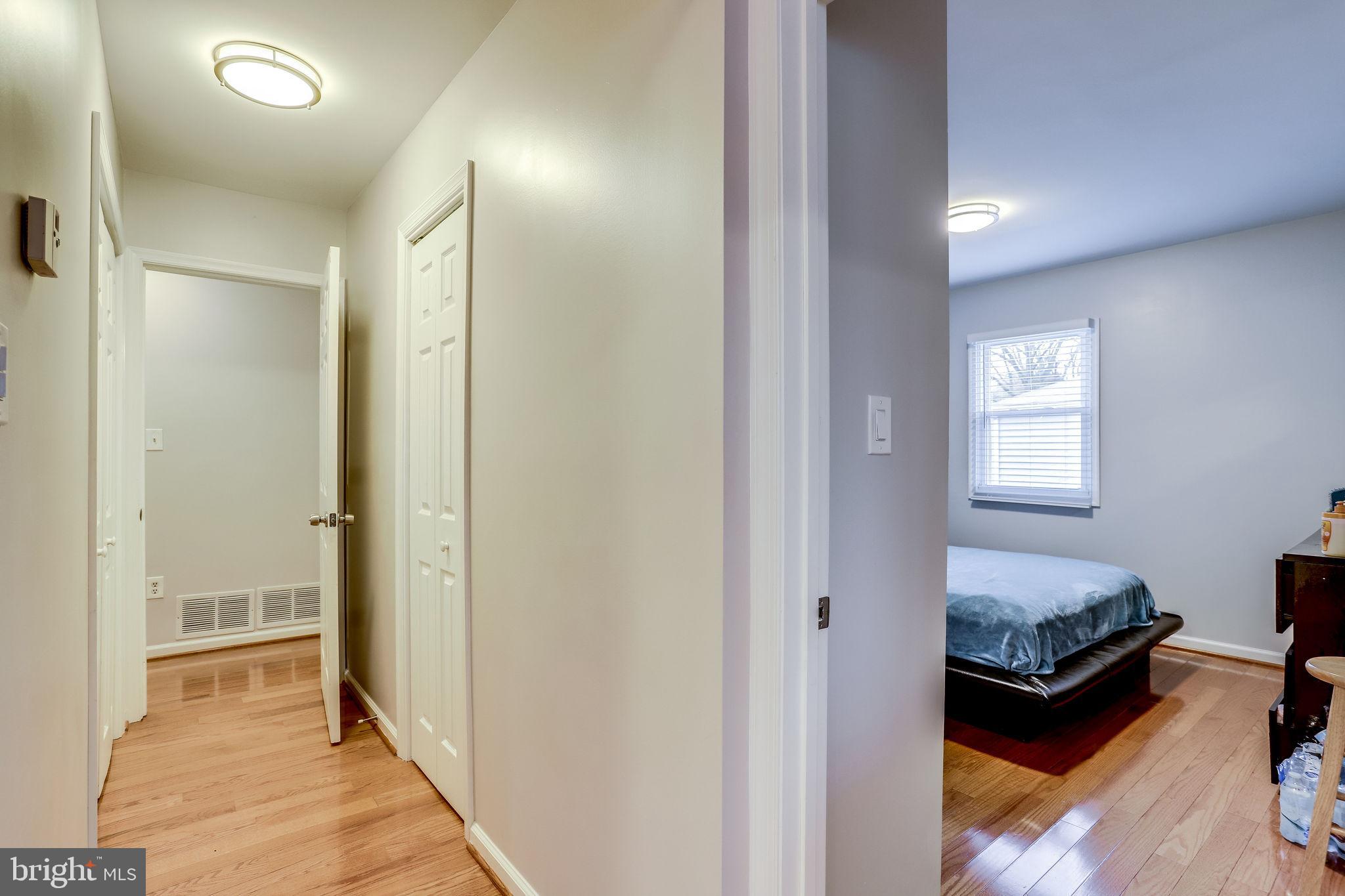 BURGUNDY VILLAGE - Residential