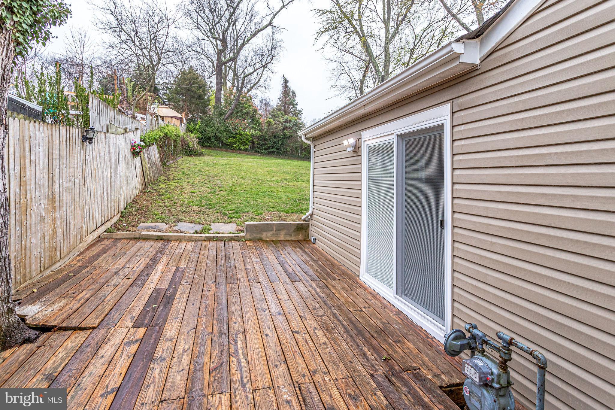 BURGUNDY VILLAGE - Residential