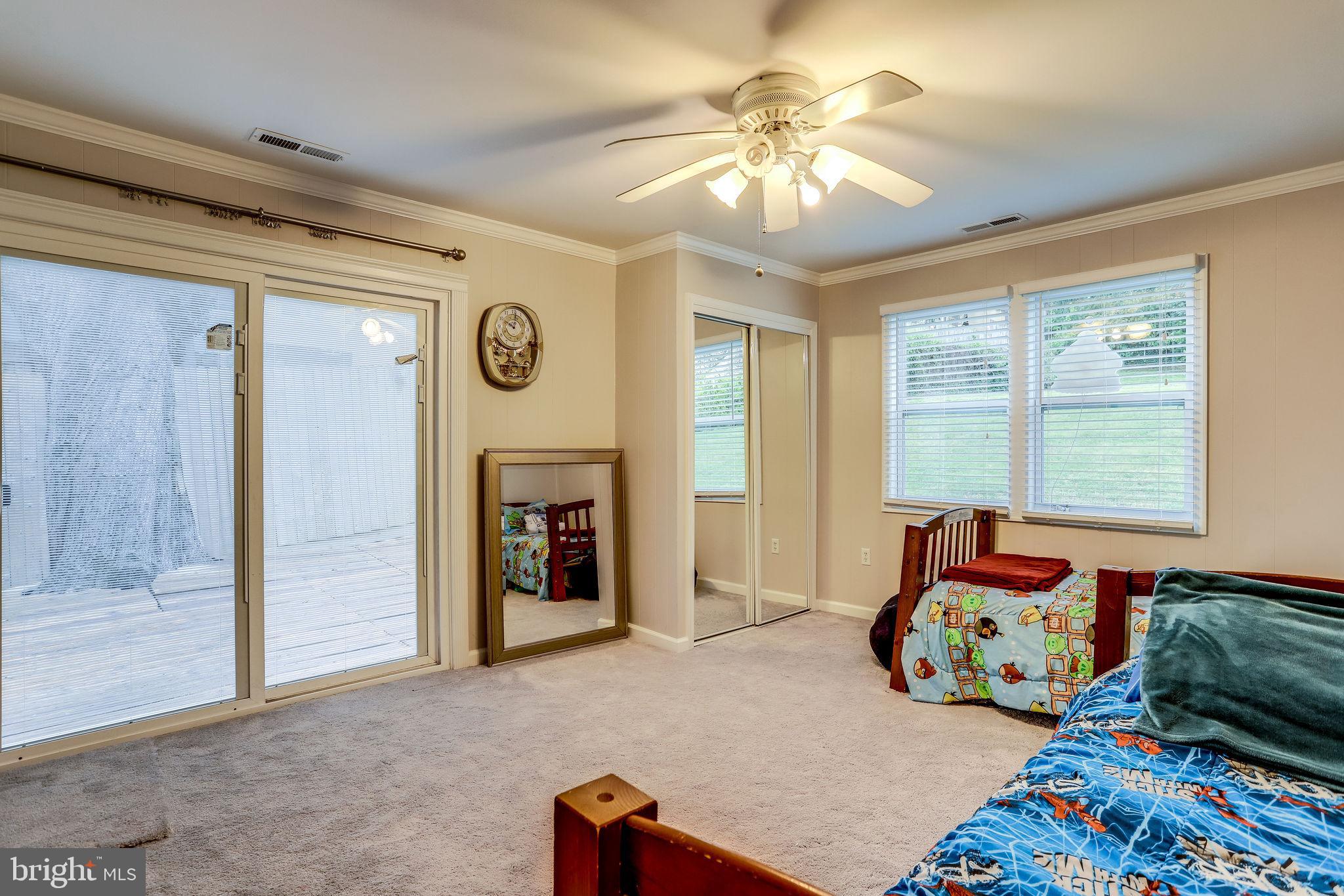 BURGUNDY VILLAGE - Residential