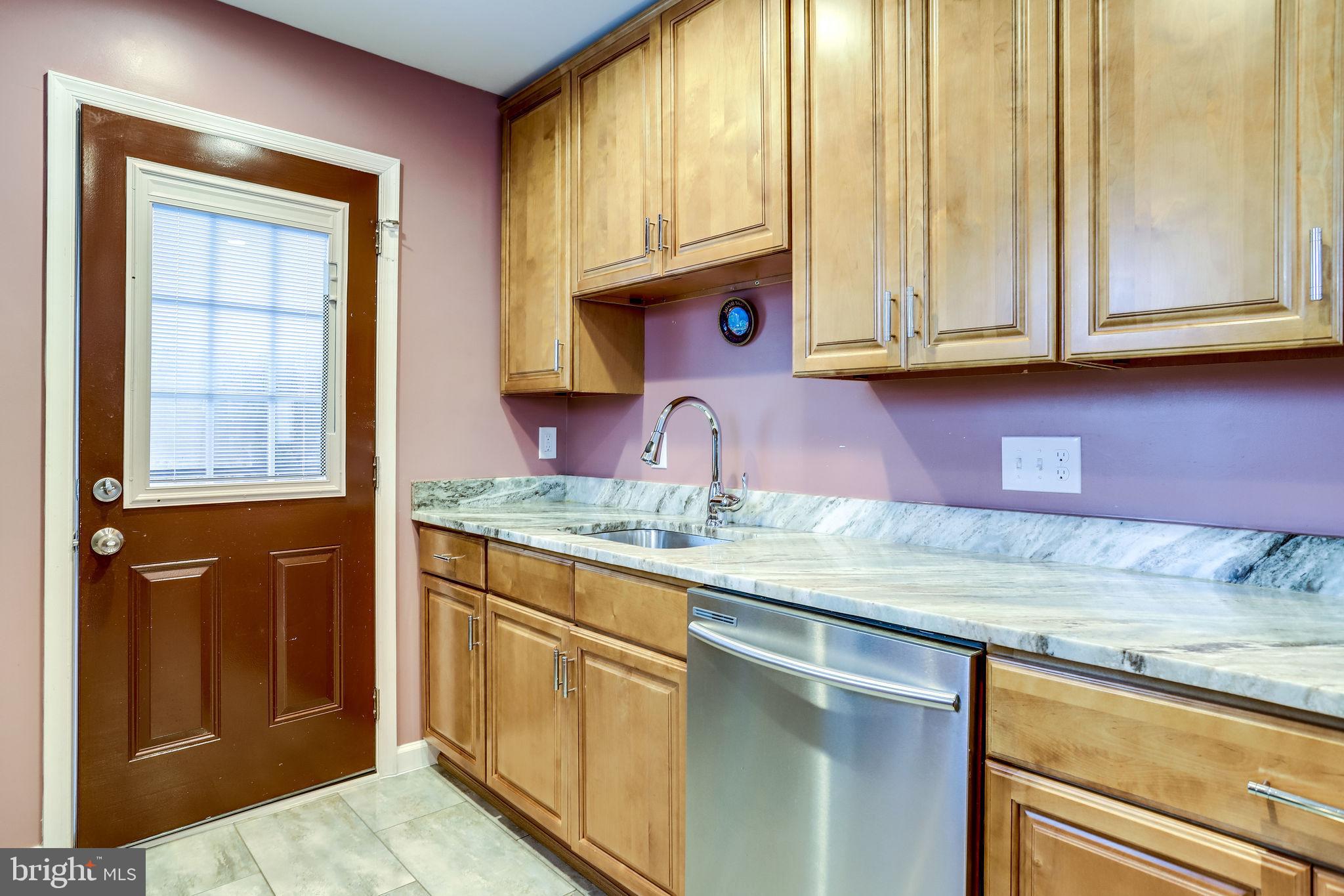 BURGUNDY VILLAGE - Residential