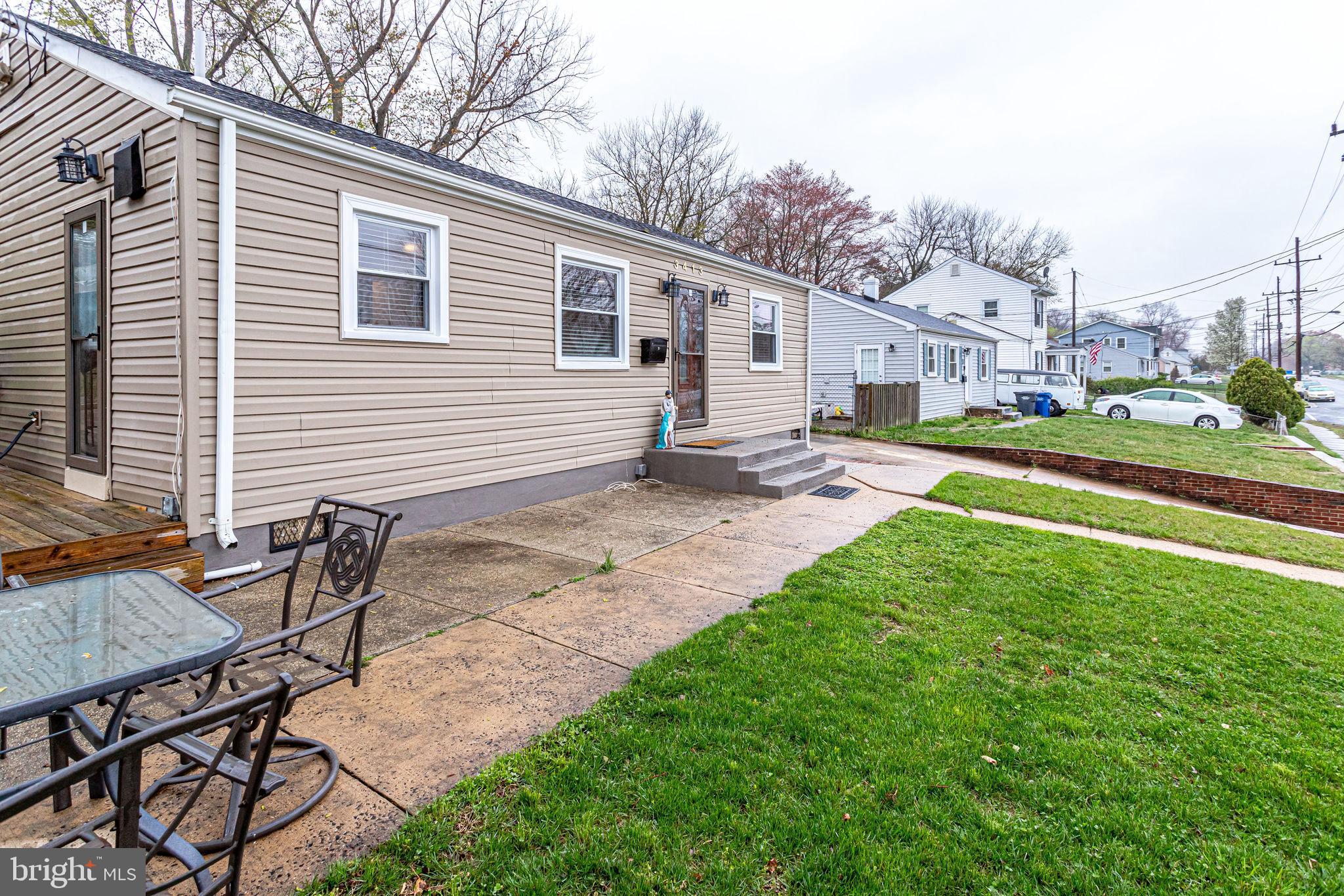 BURGUNDY VILLAGE - Residential