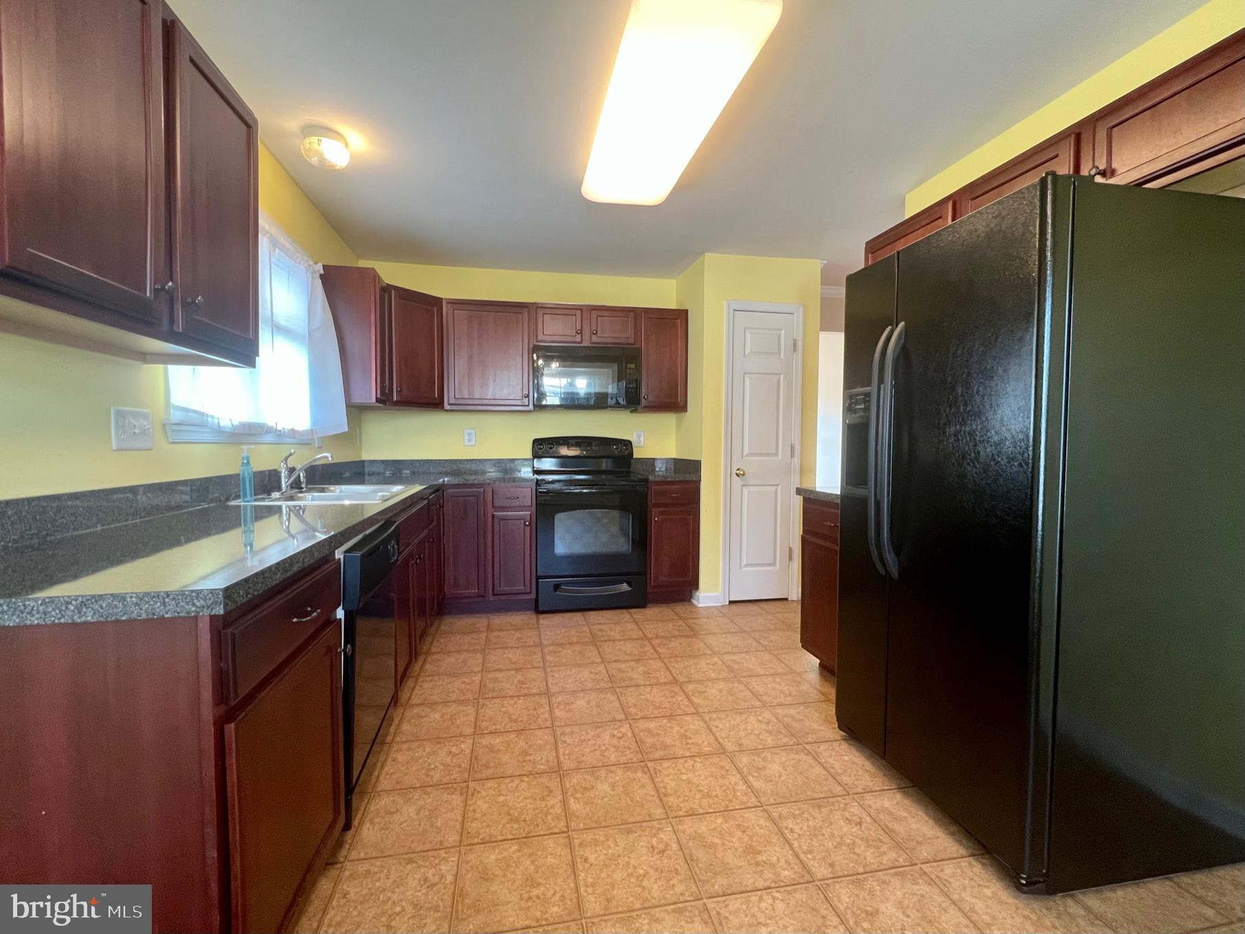 SPRUCE HILL NORTH - Residential Lease