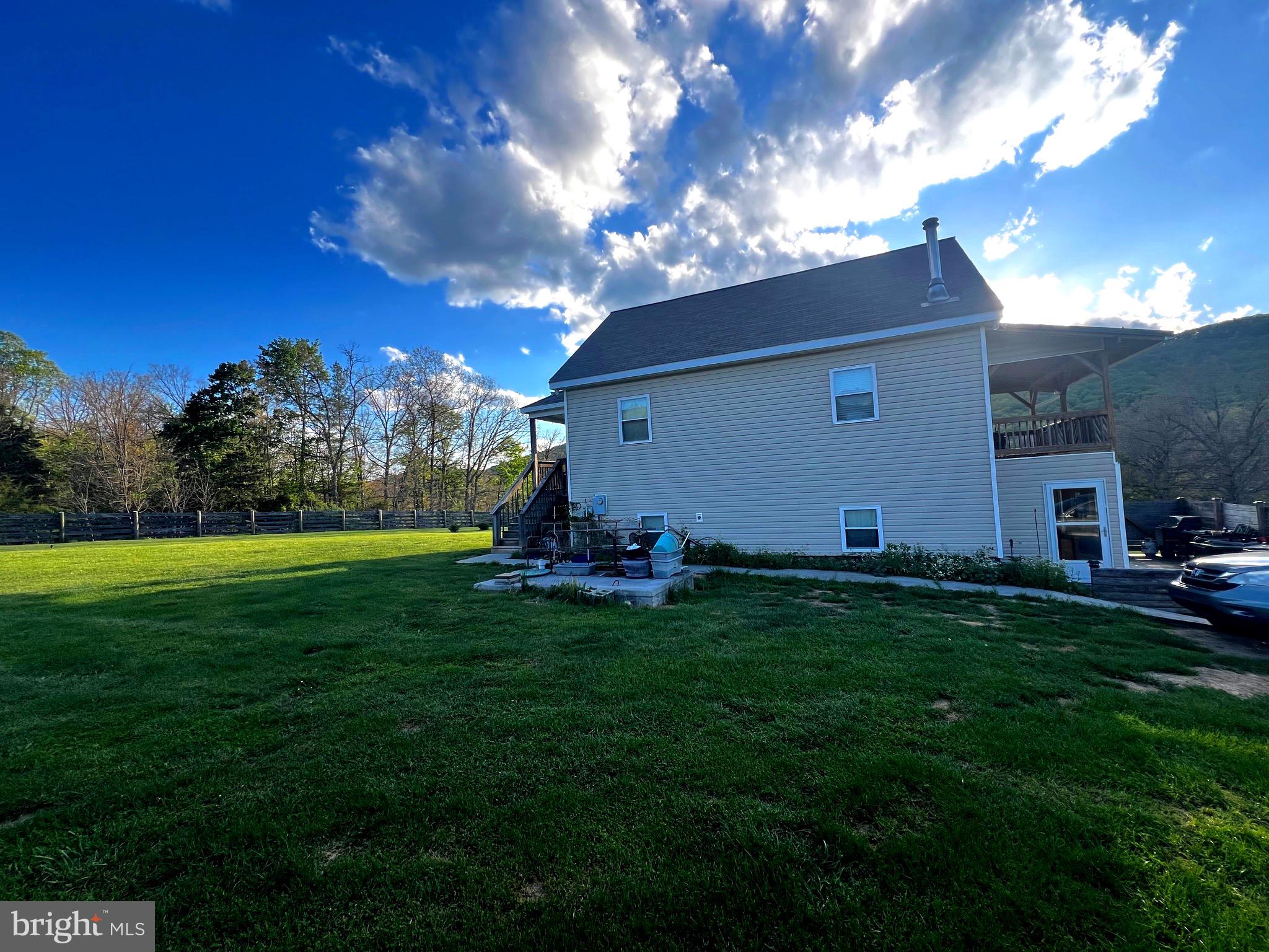 83 HARDWOOD DRIVE