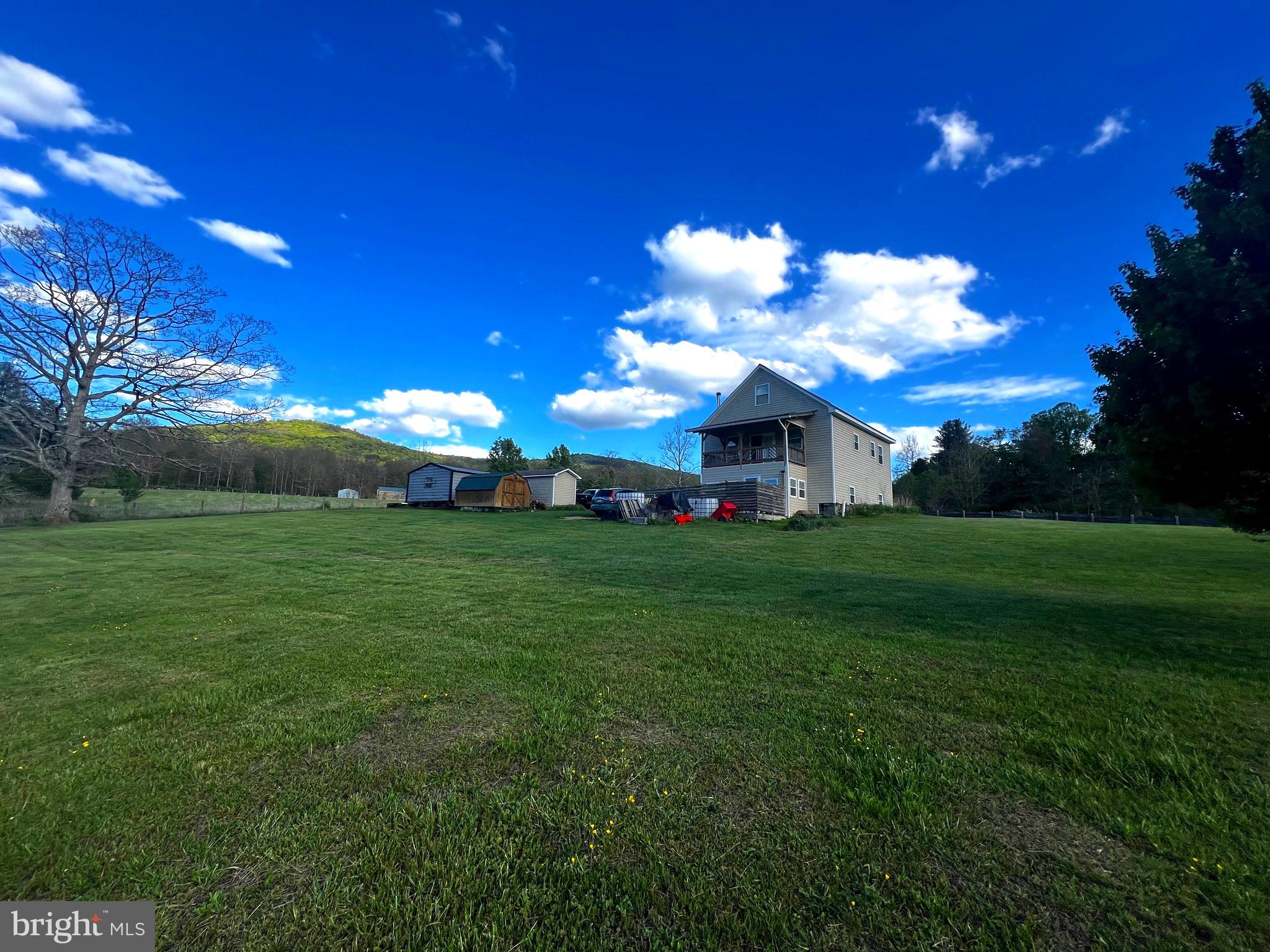 83 HARDWOOD DRIVE