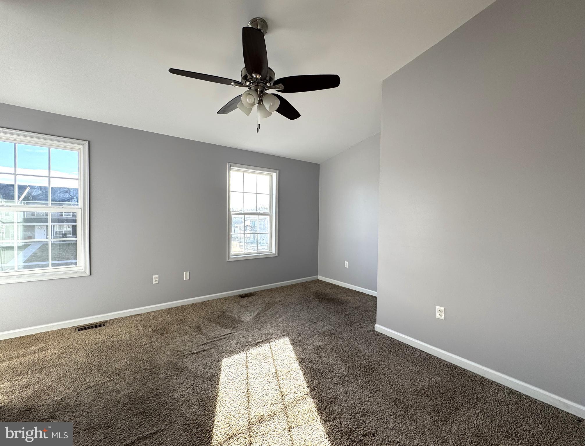 INWOOD VILLAGE - Residential