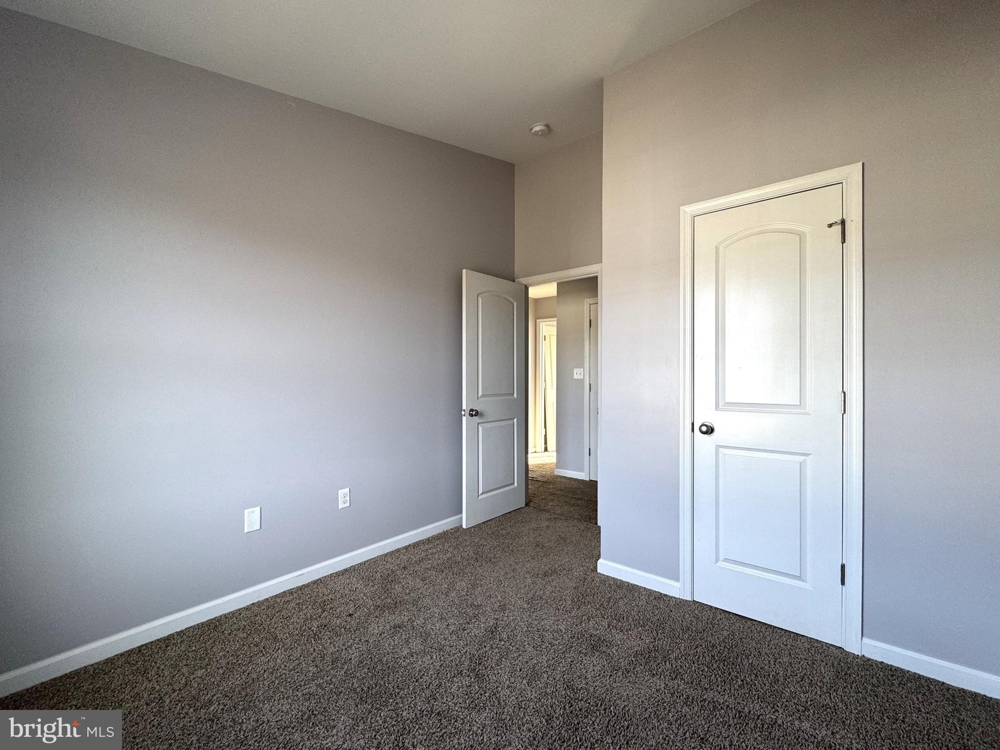 INWOOD VILLAGE - Residential