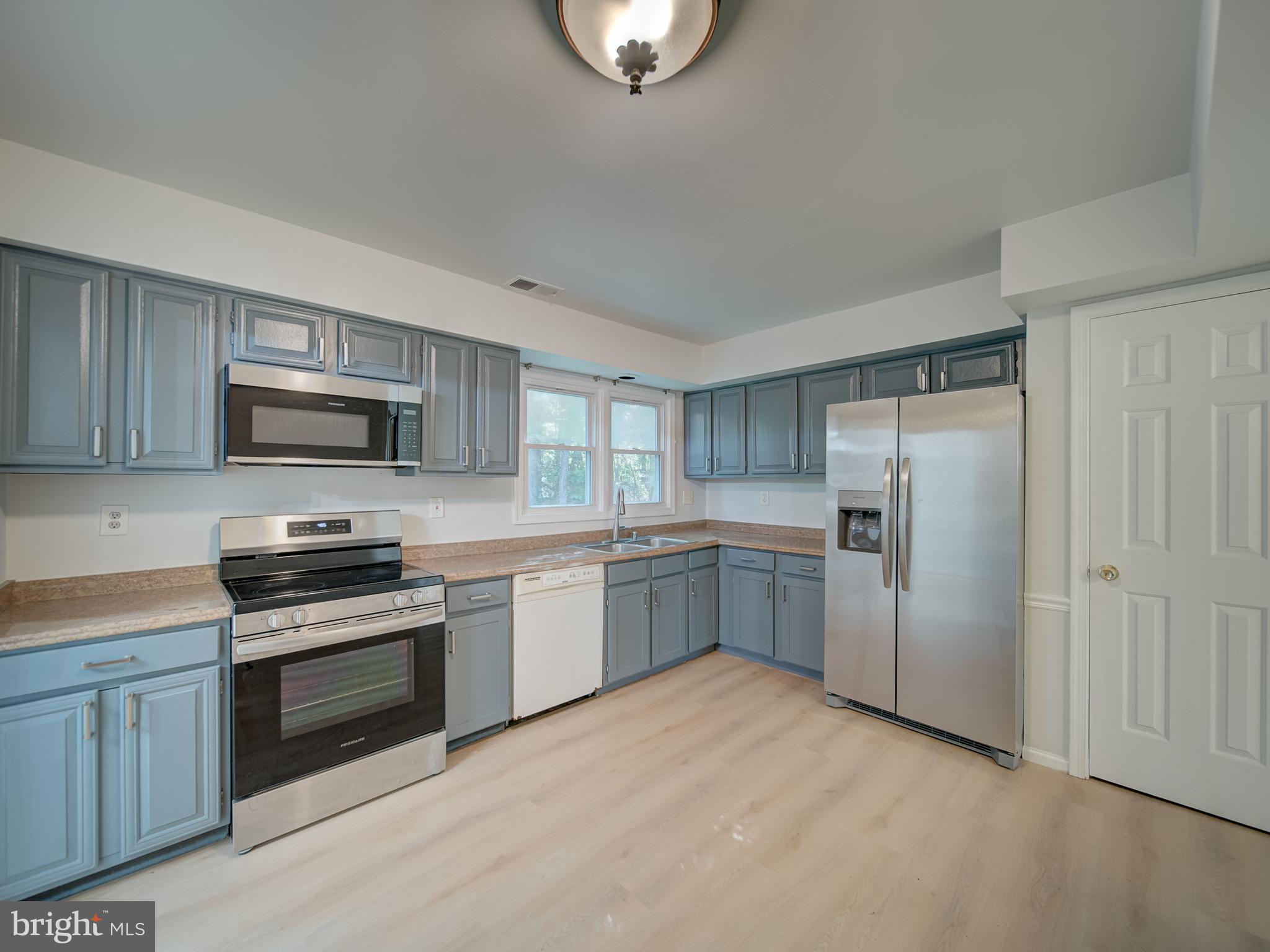 MONTPELIER WOODS - Residential Lease