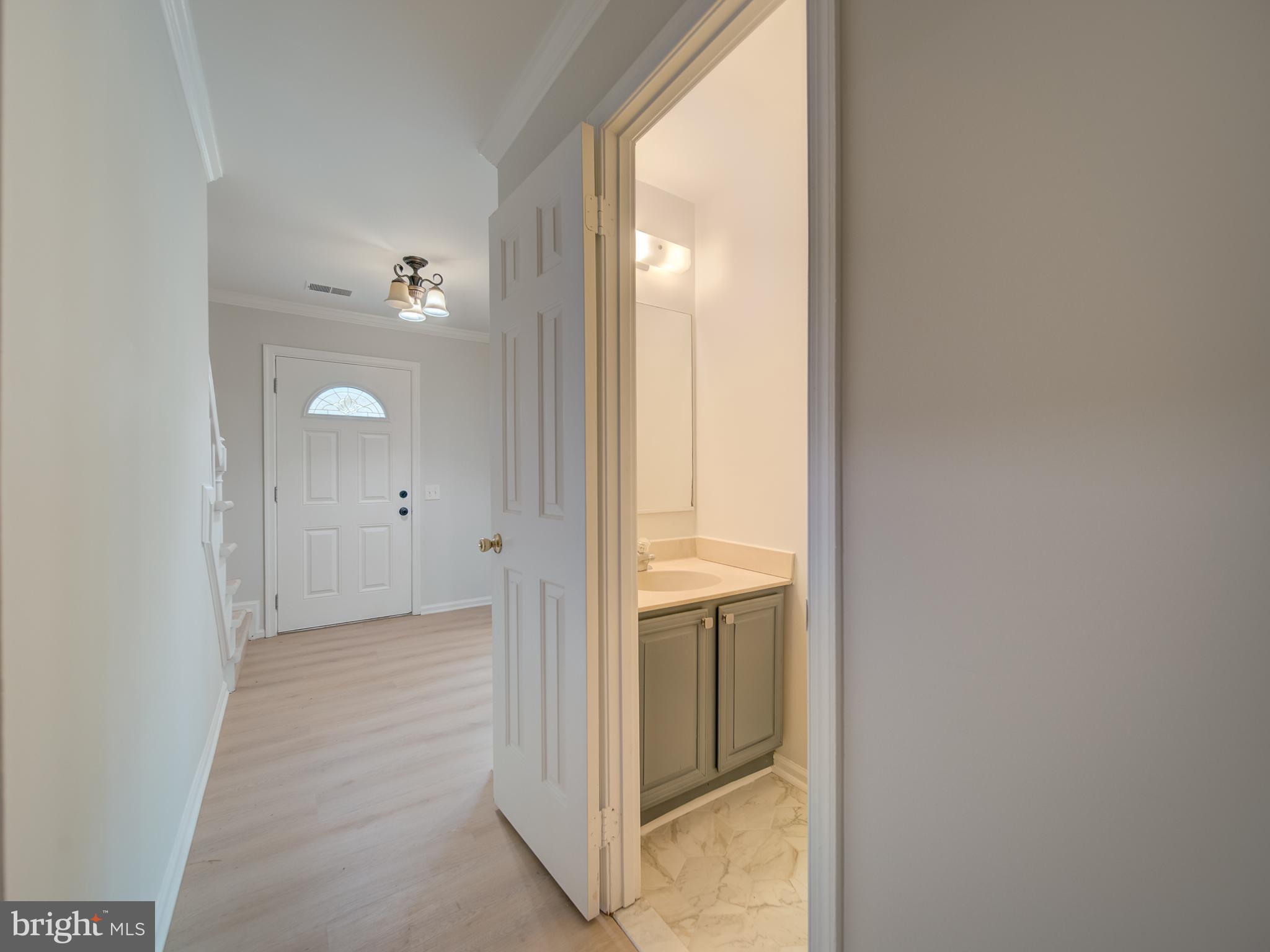 MONTPELIER WOODS - Residential Lease