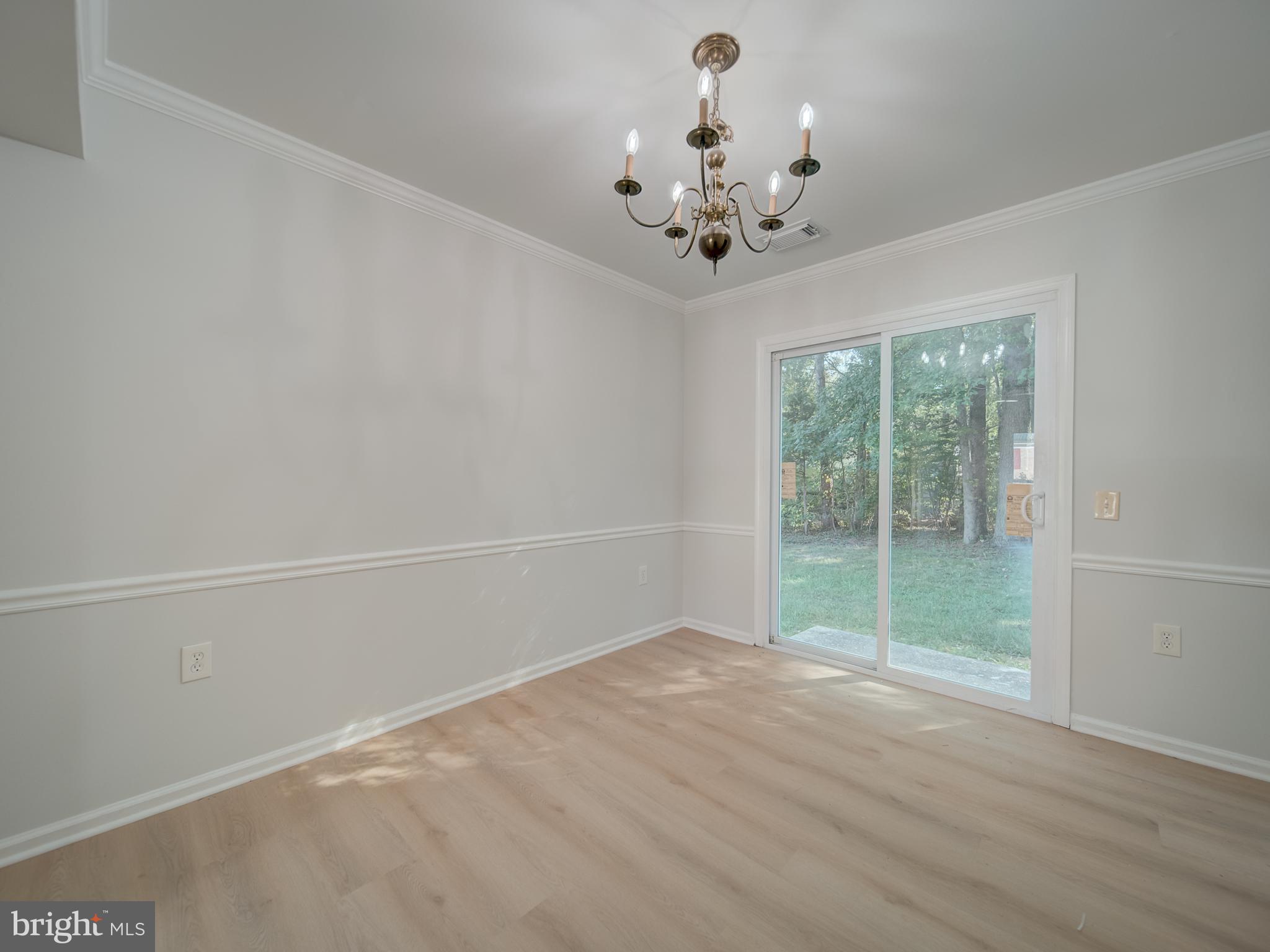 MONTPELIER WOODS - Residential Lease