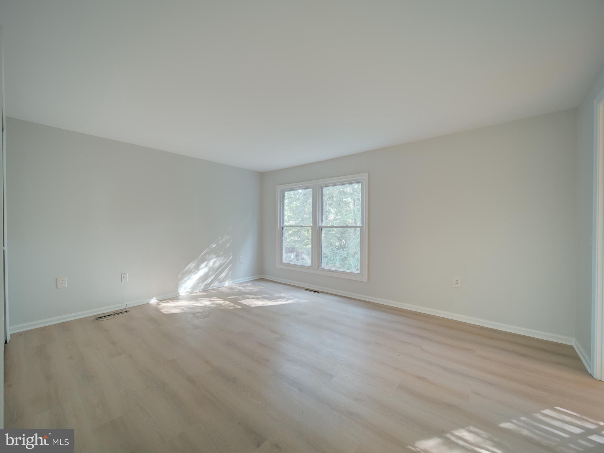 MONTPELIER WOODS - Residential Lease