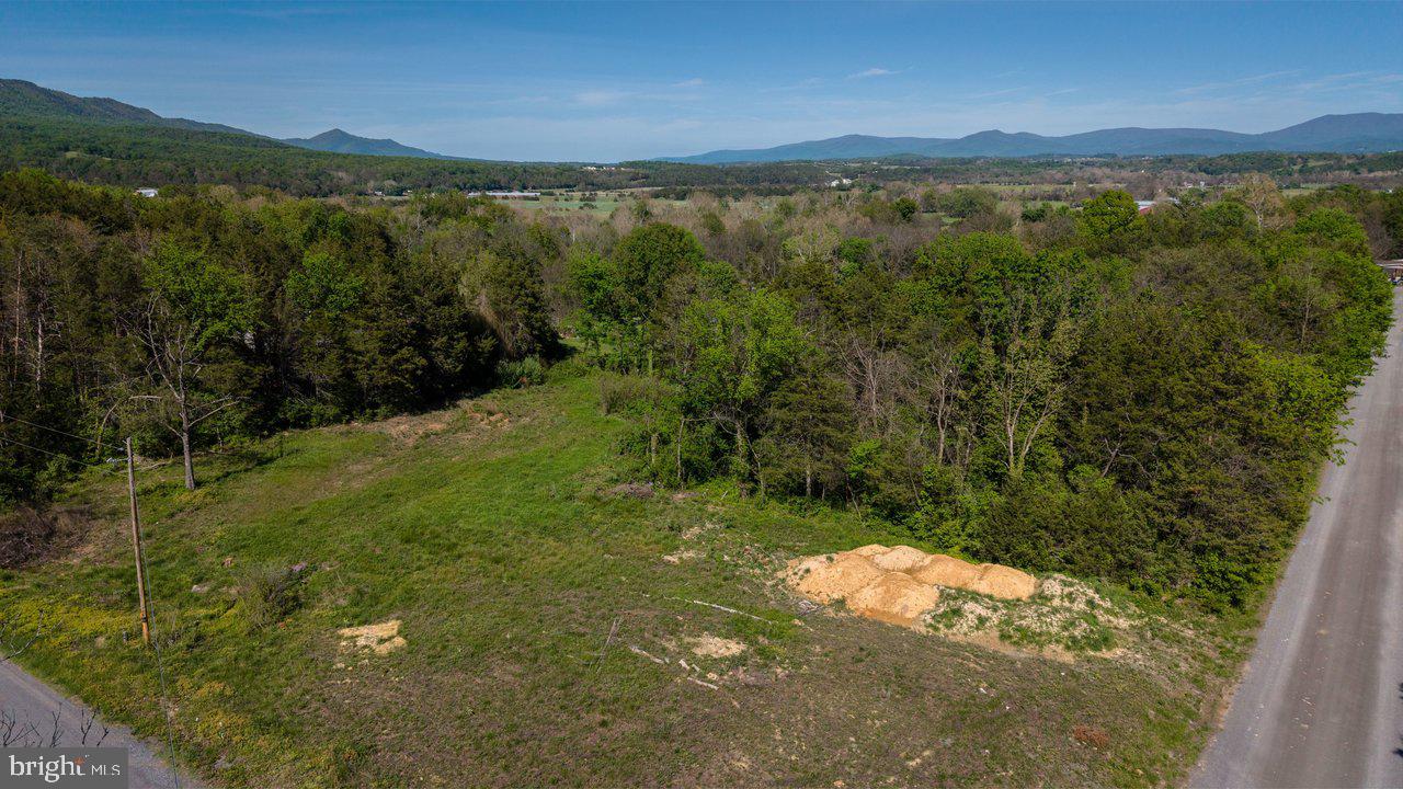 LAND OF LURAY - Land