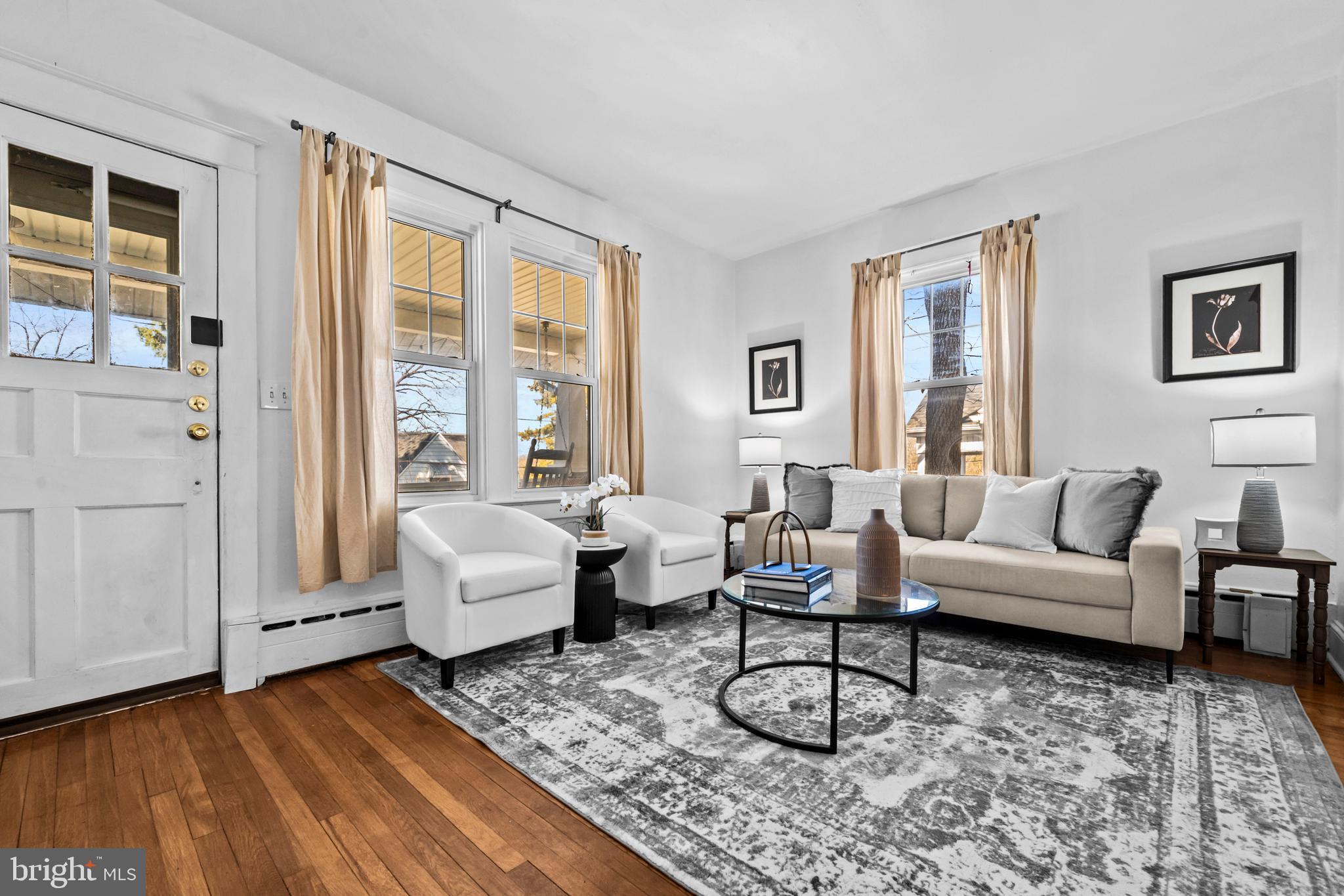 MOUNT RAINIER - Residential