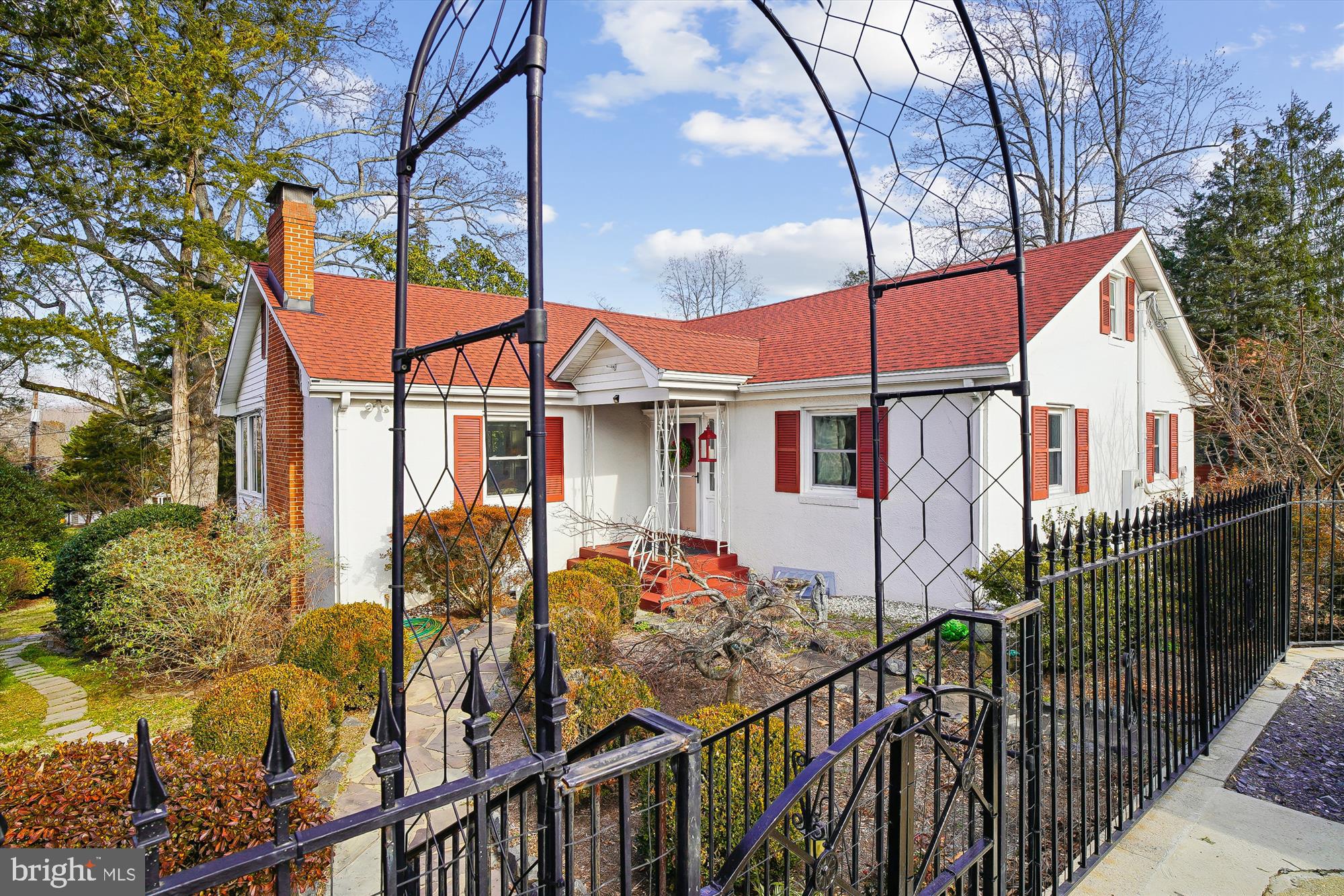 GLEN ISLE - Residential