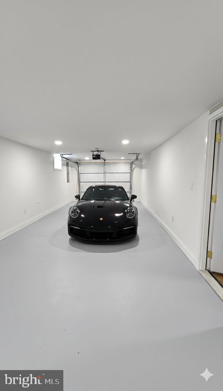 WOODSIDE PARK - Residential