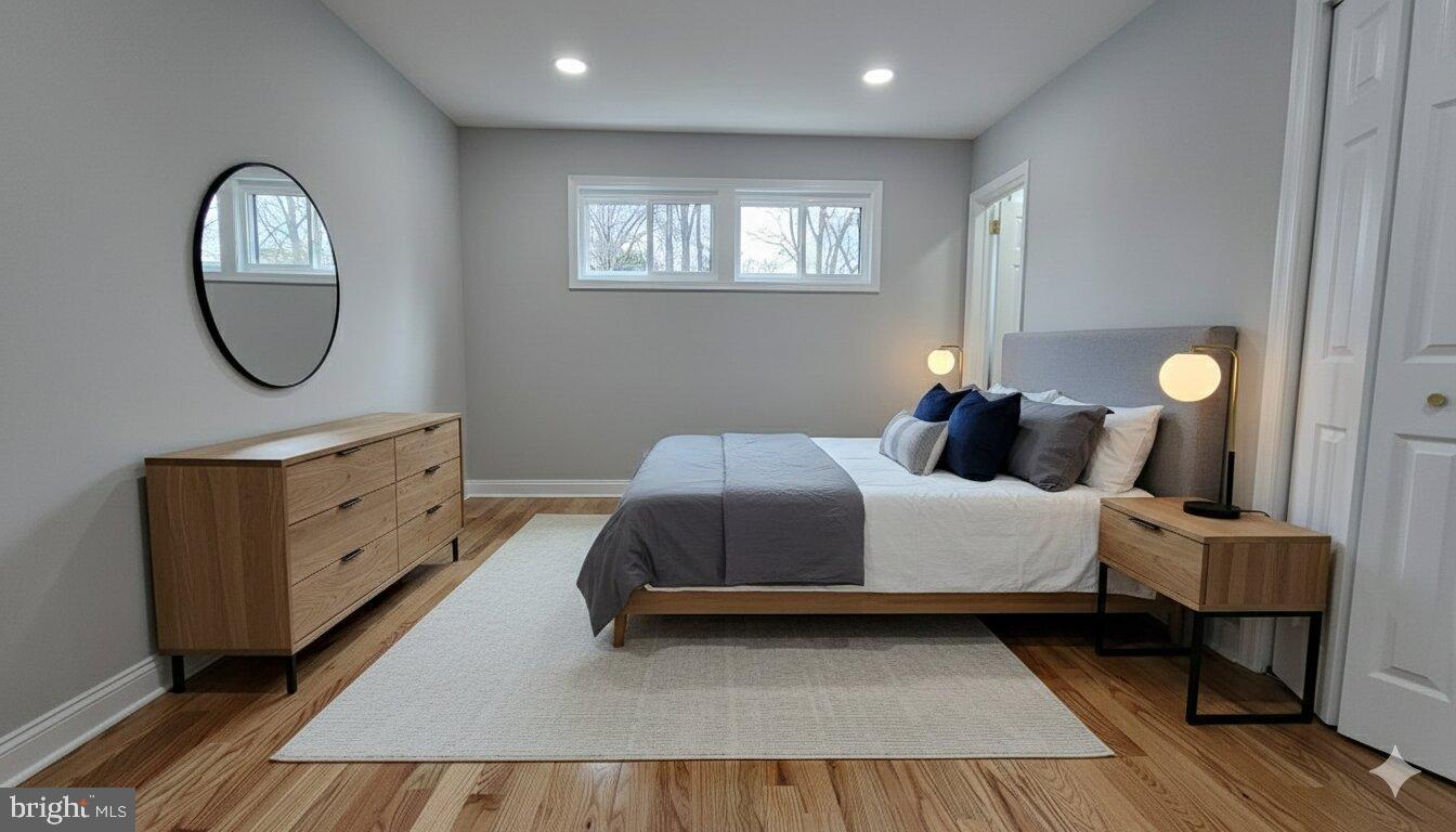 WOODSIDE PARK - Residential