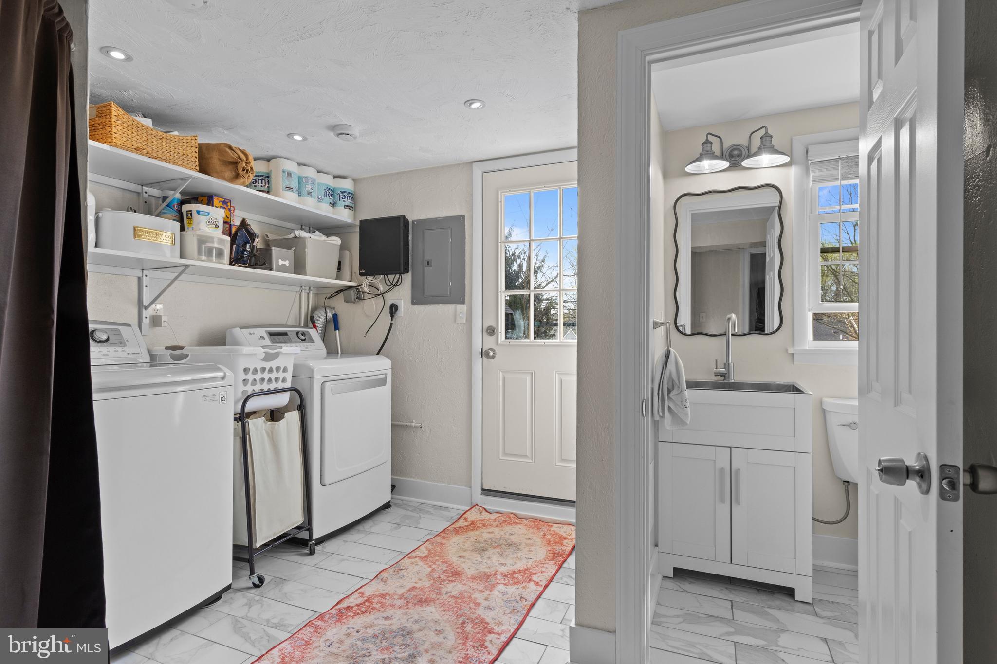 STENNING HILLS - Residential