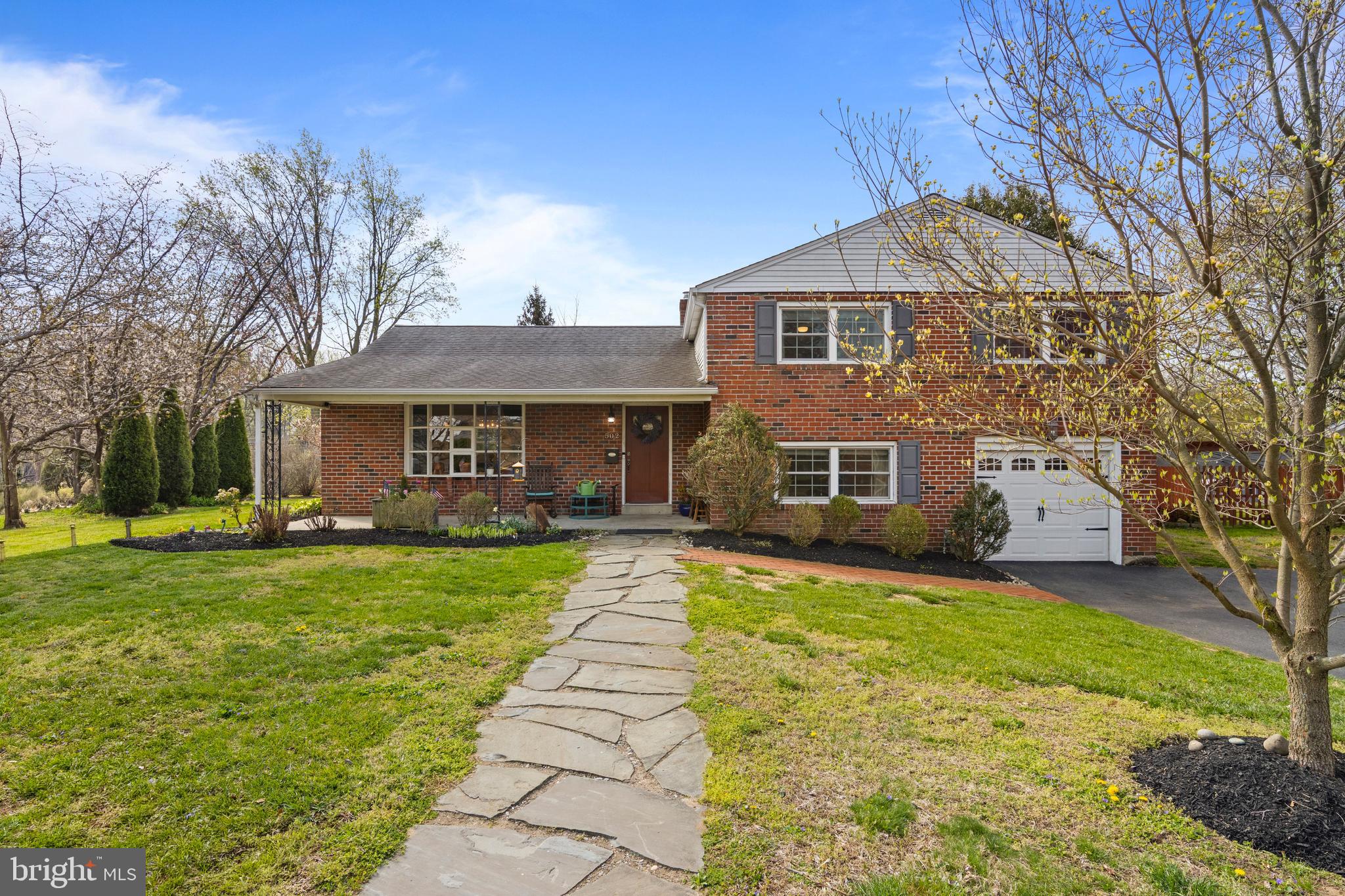 STENNING HILLS - Residential