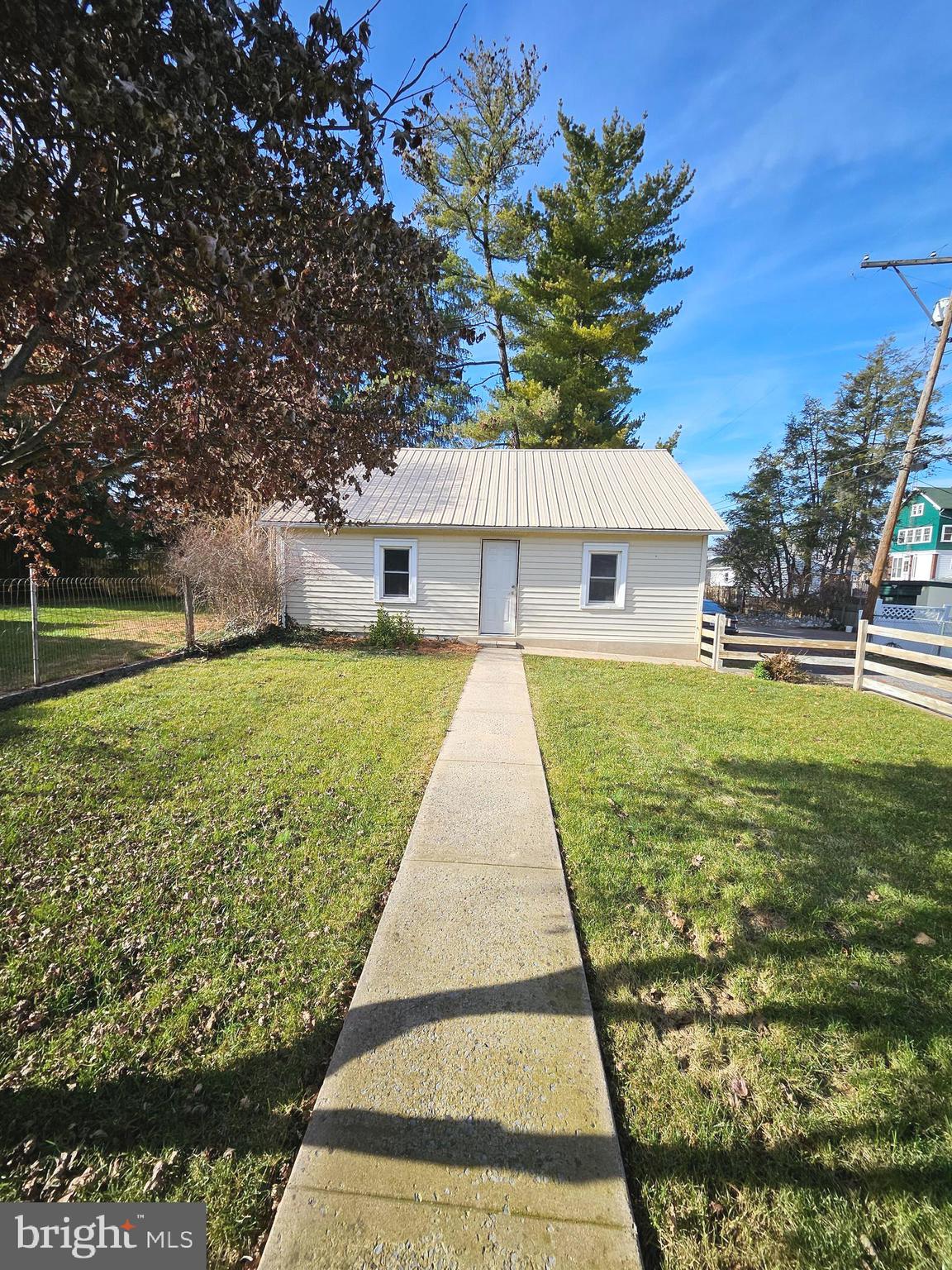 NONE AVAILABLE - Residential Lease