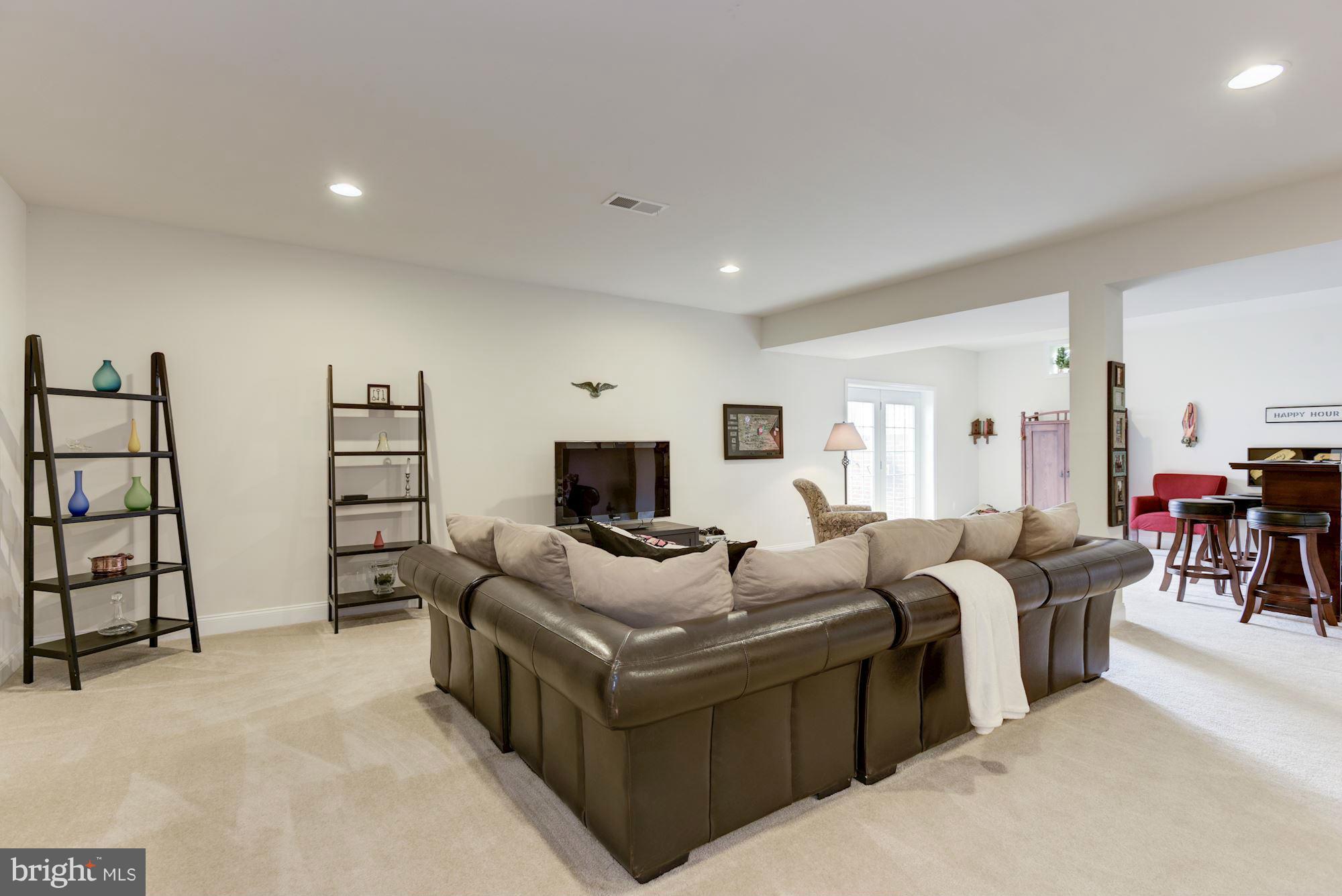 DOMINION VALLEY COUNTRY CLUB - Residential