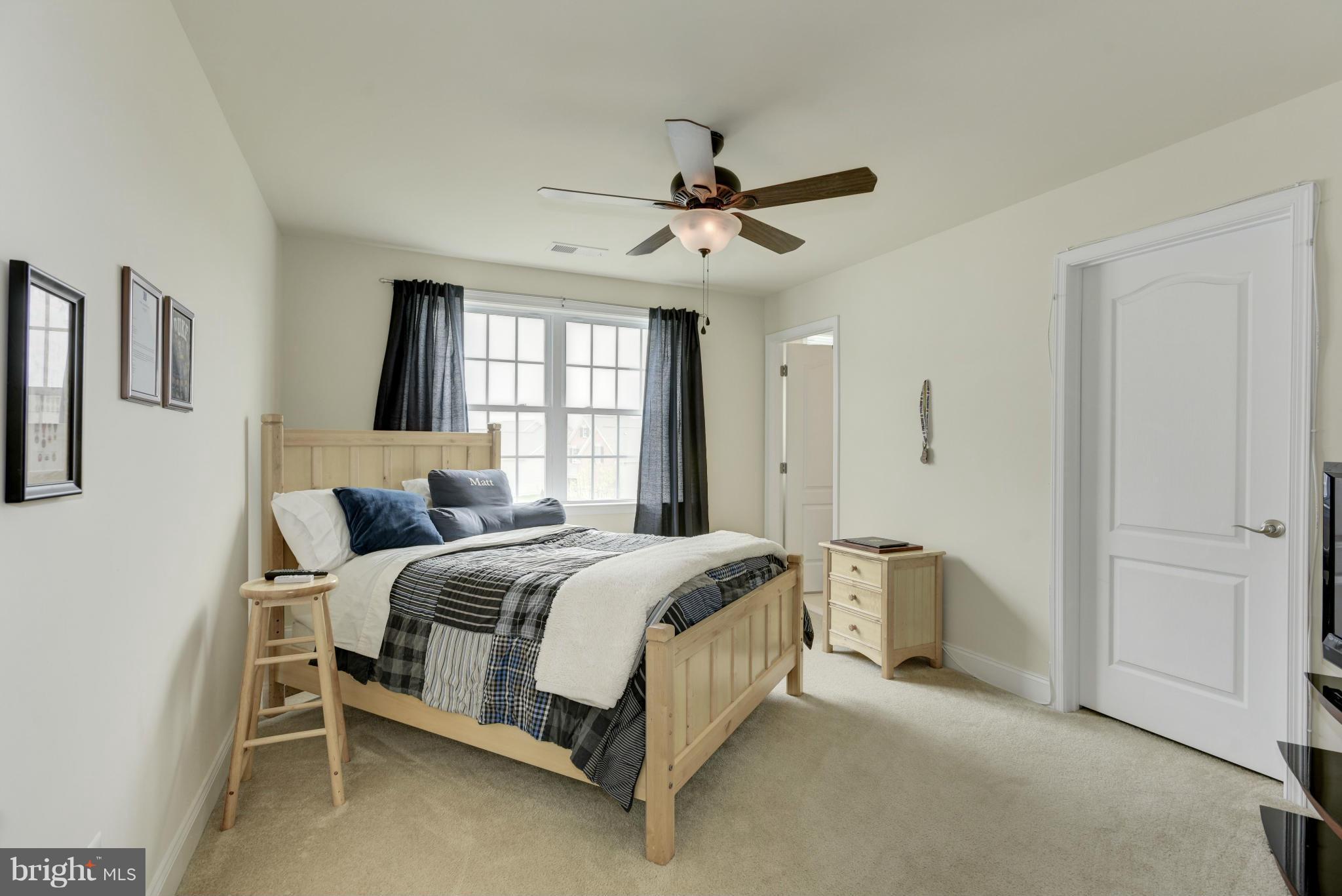 DOMINION VALLEY COUNTRY CLUB - Residential