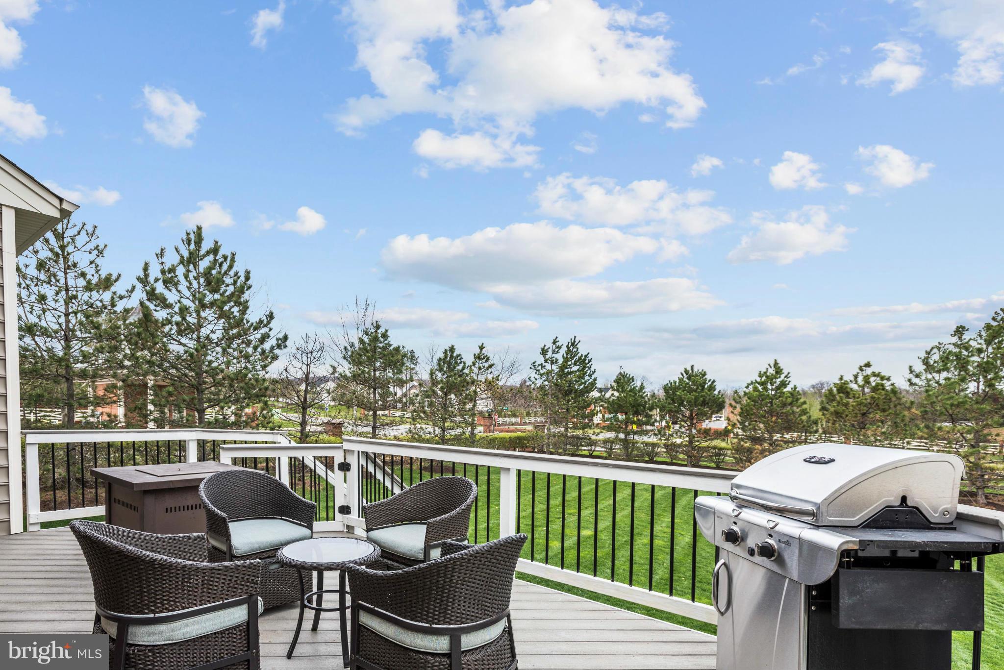 DOMINION VALLEY COUNTRY CLUB - Residential