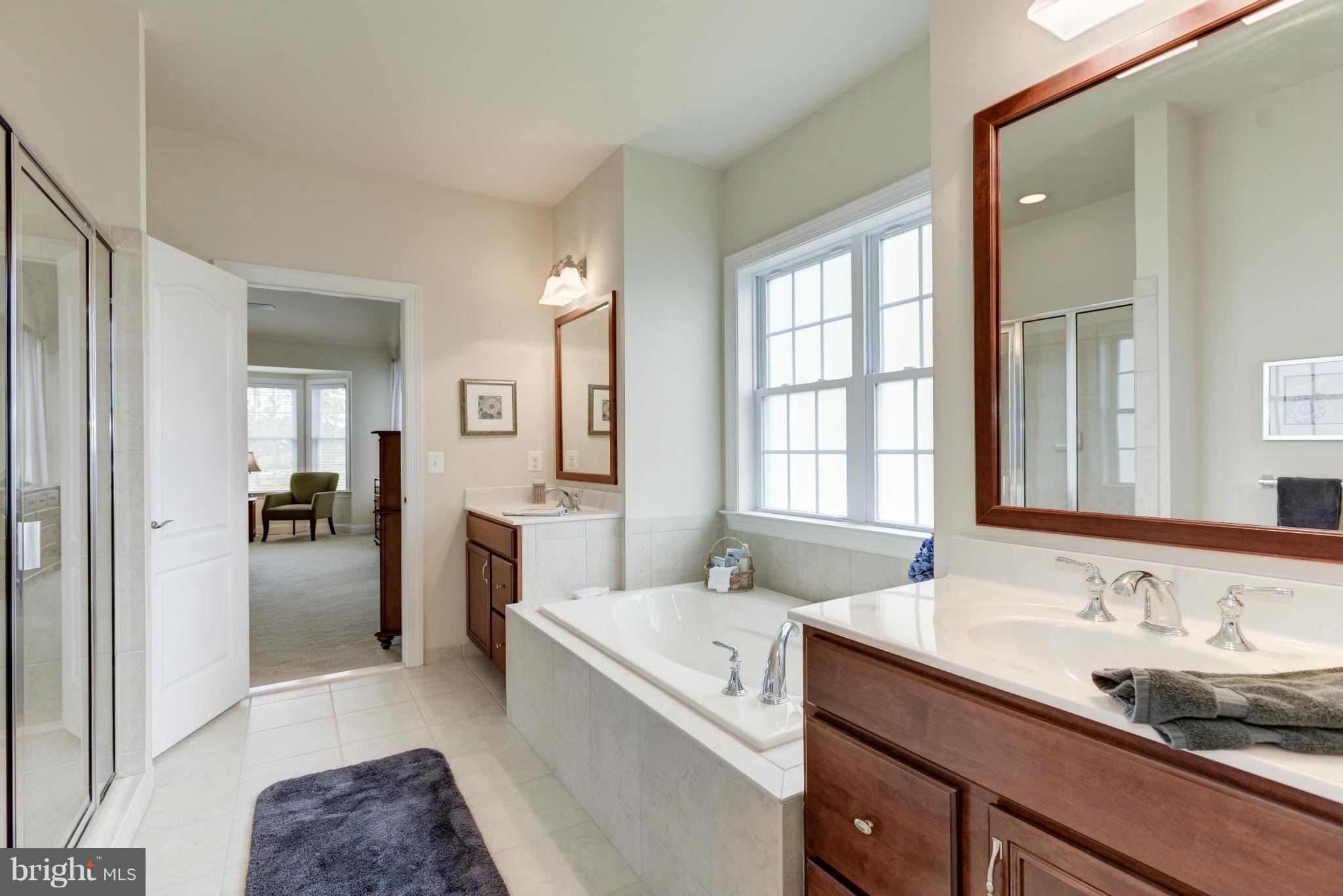 DOMINION VALLEY COUNTRY CLUB - Residential