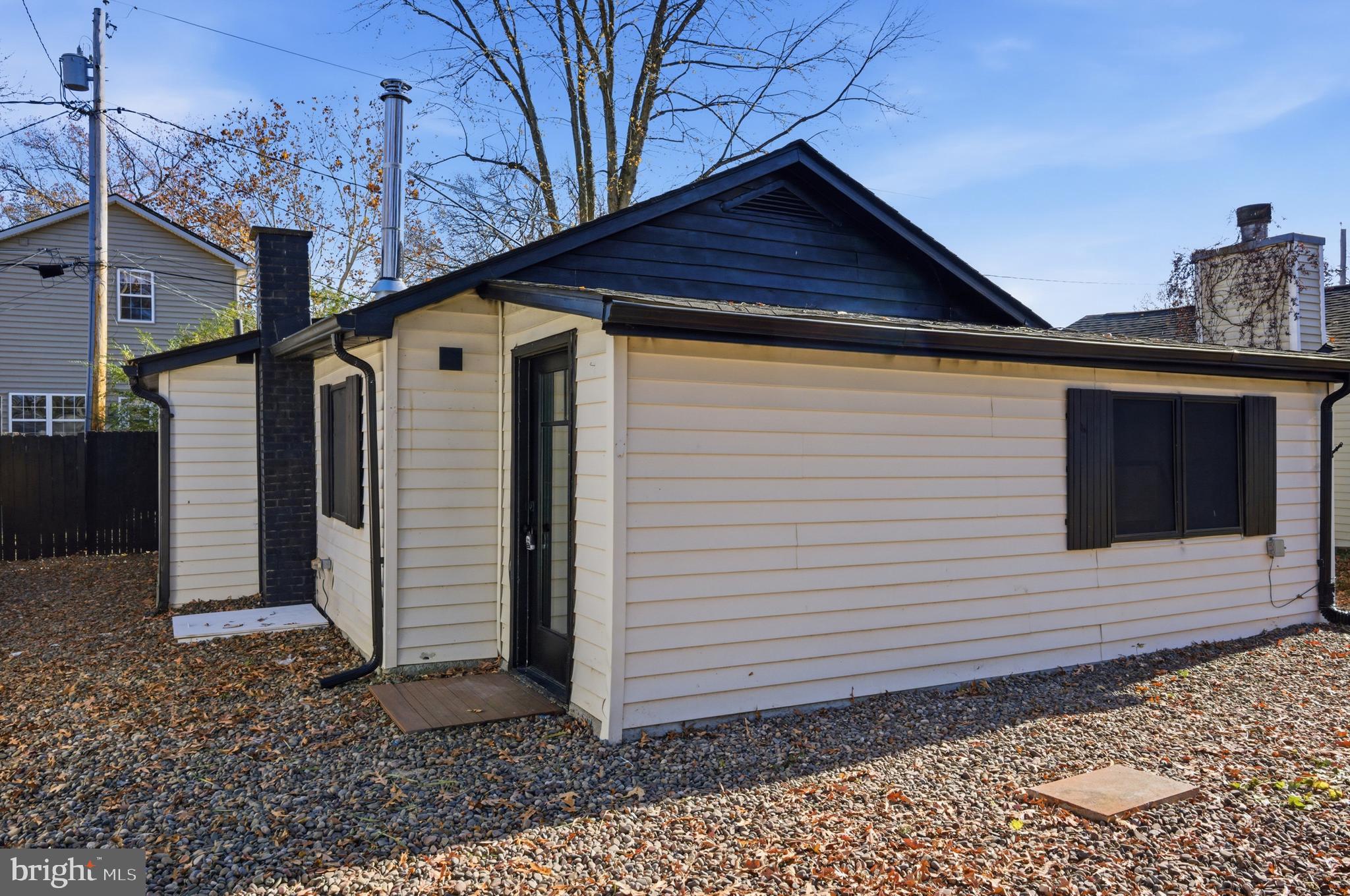 IDLEWILDE ON THE BAY - Residential