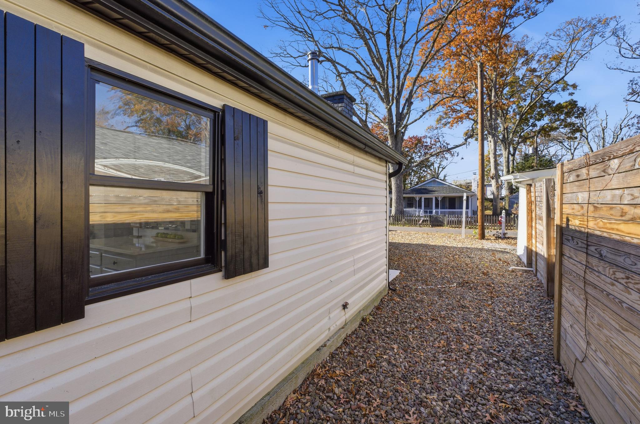 IDLEWILDE ON THE BAY - Residential