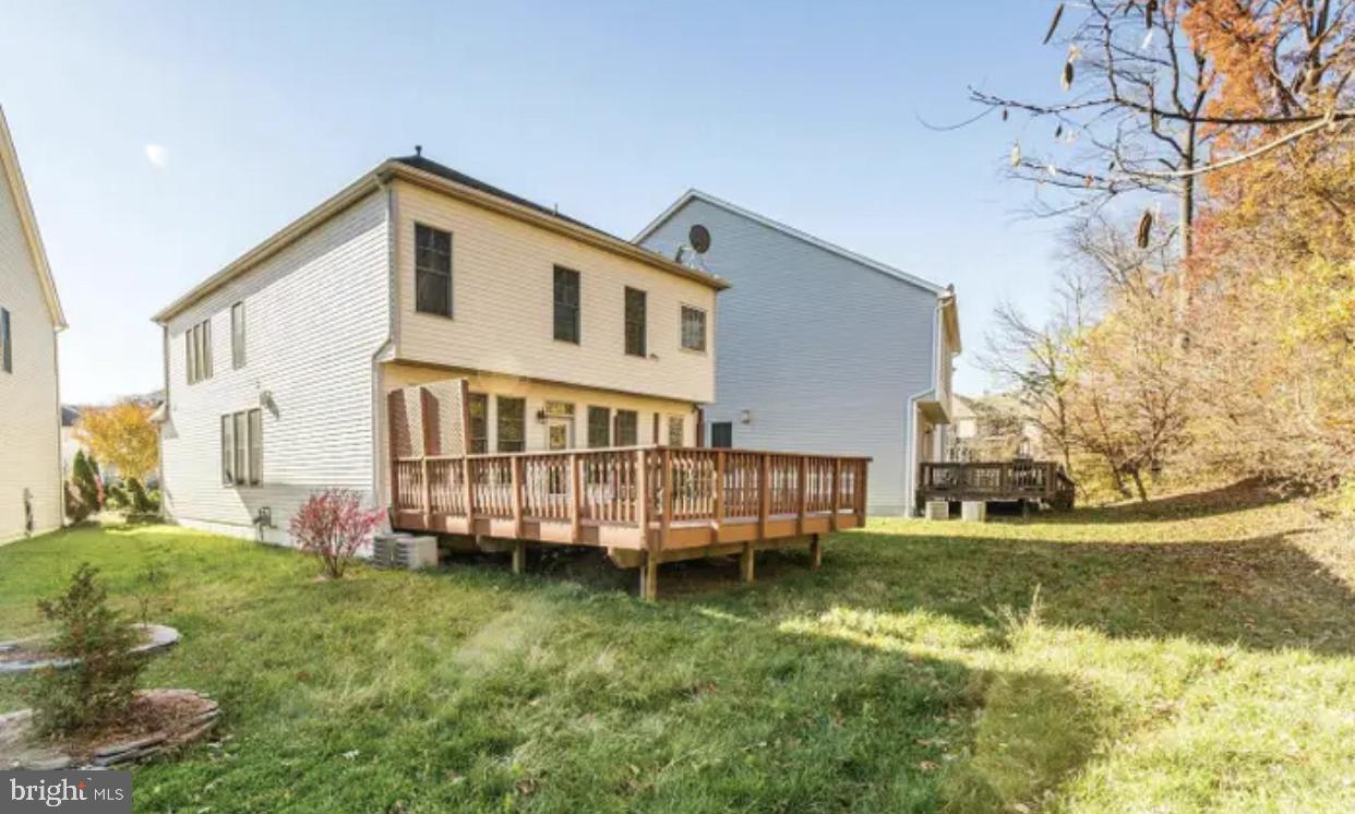 KINGSTOWNE - Residential Lease