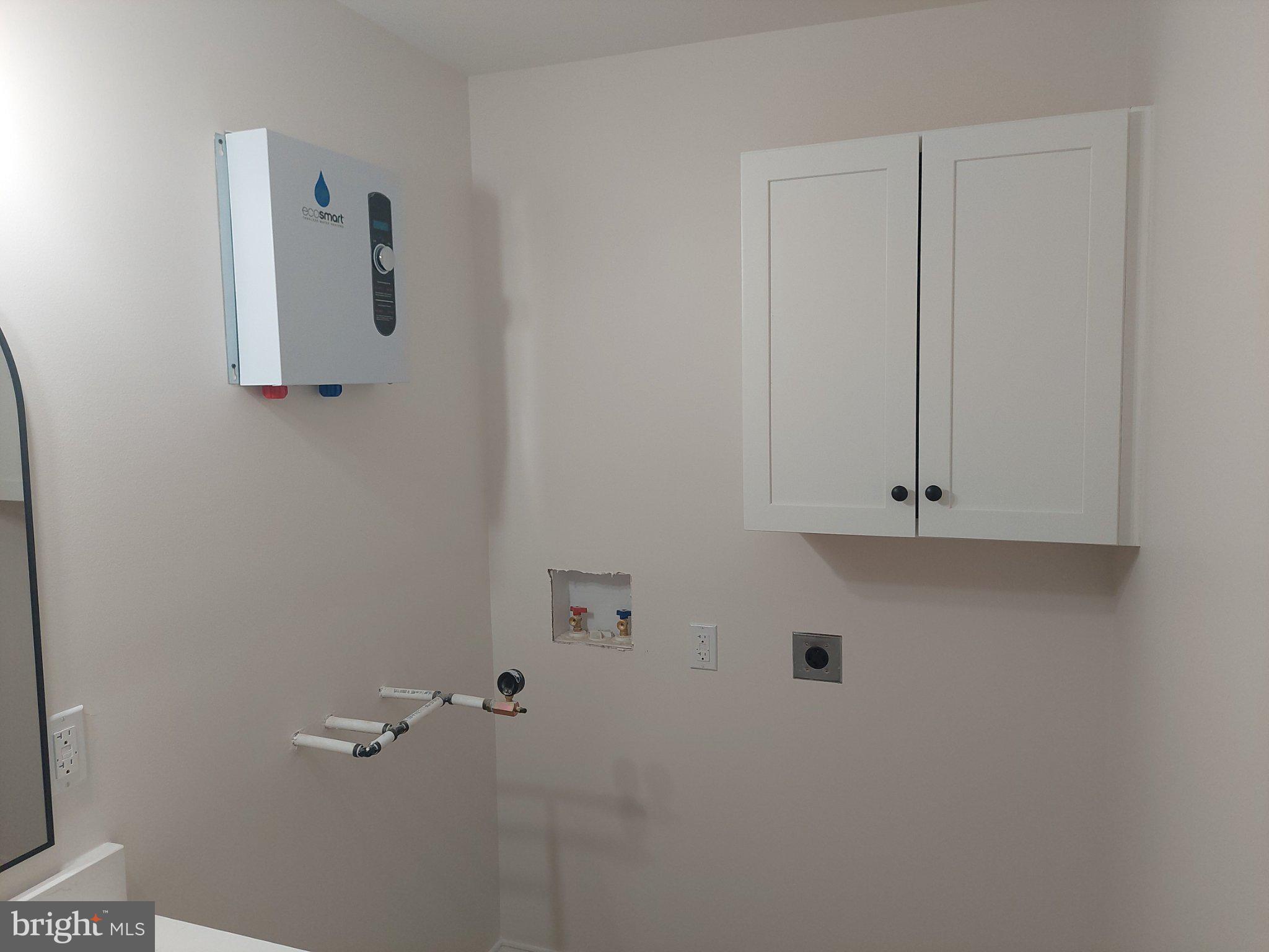 EAST NEW MARKET - Residential