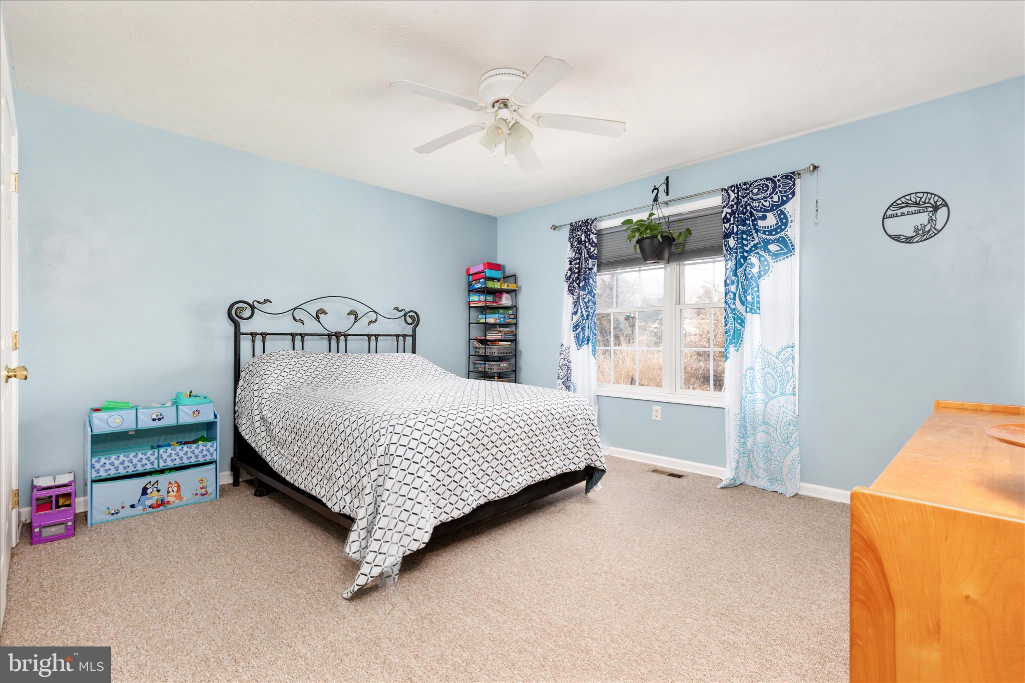 WARDEN GLEN - Residential