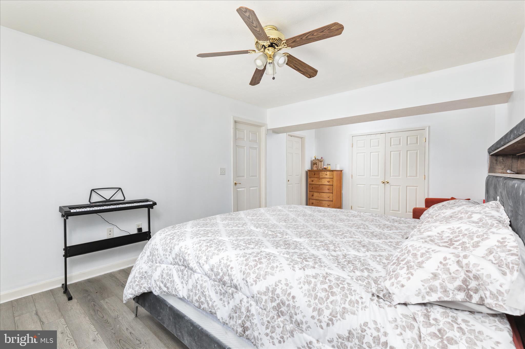 WARDEN GLEN - Residential