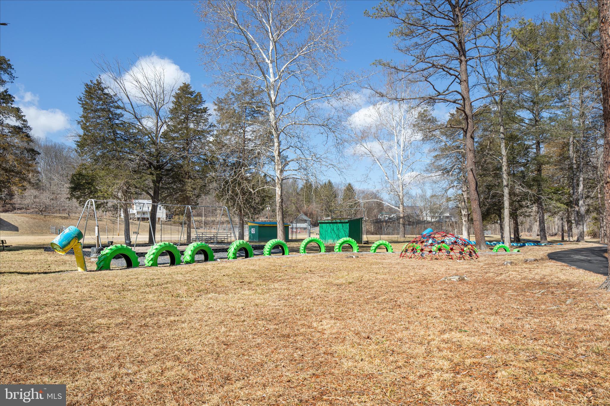 WARDEN GLEN - Residential