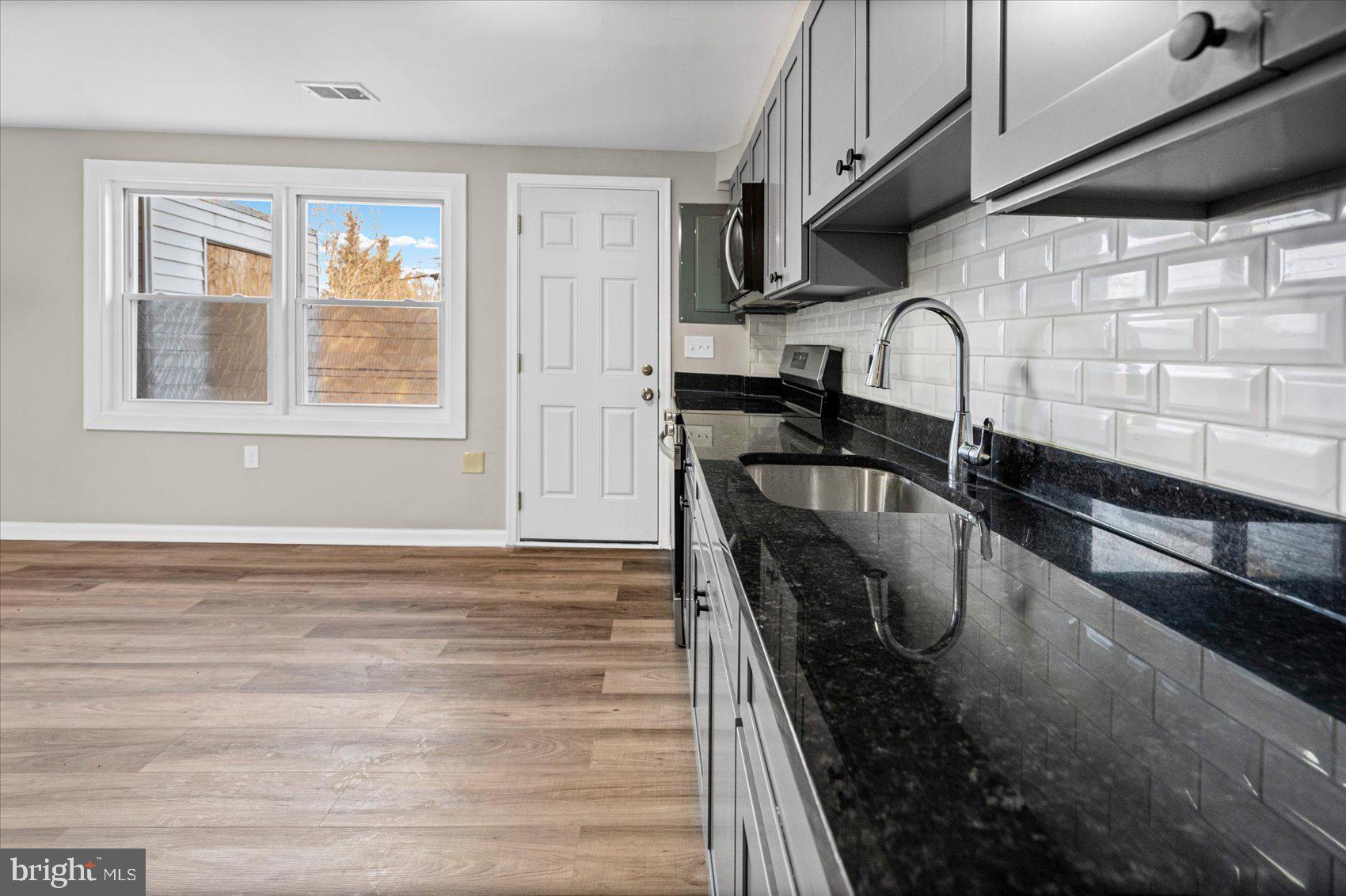 PARKSIDE HEIGHTS - Residential