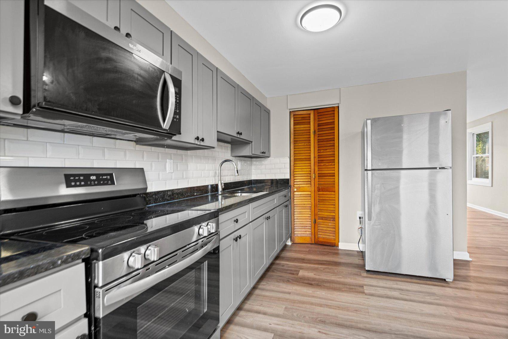 PARKSIDE HEIGHTS - Residential