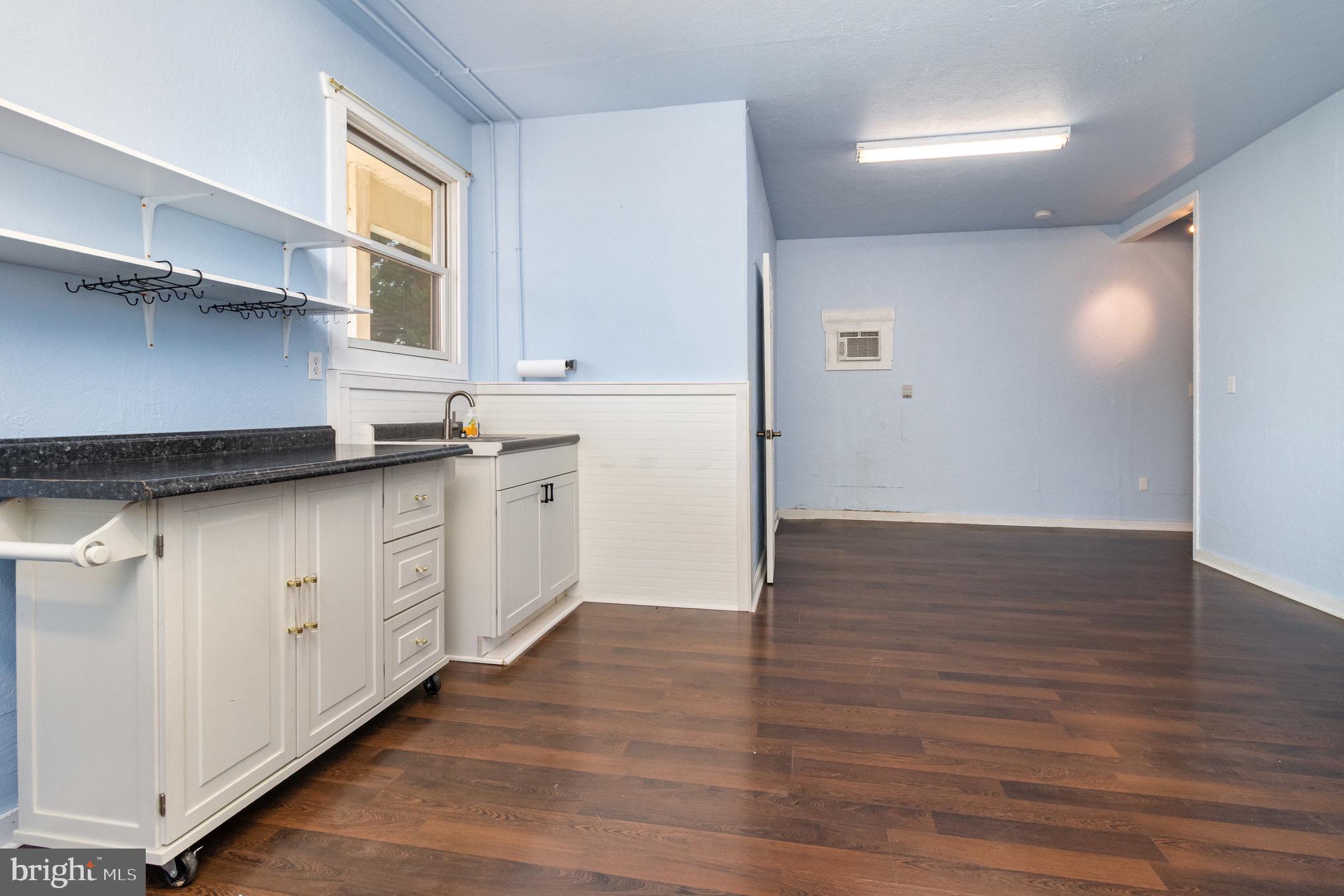 OLD PROSPECT LANDING - Residential