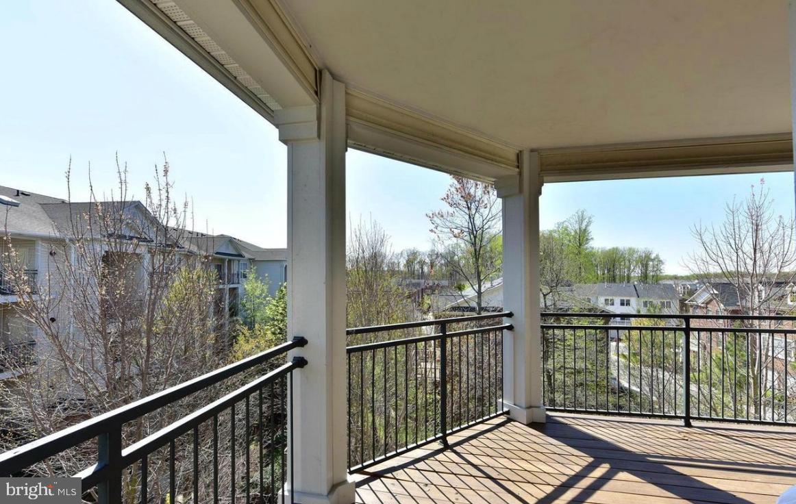 LEGATO CORNER - Residential