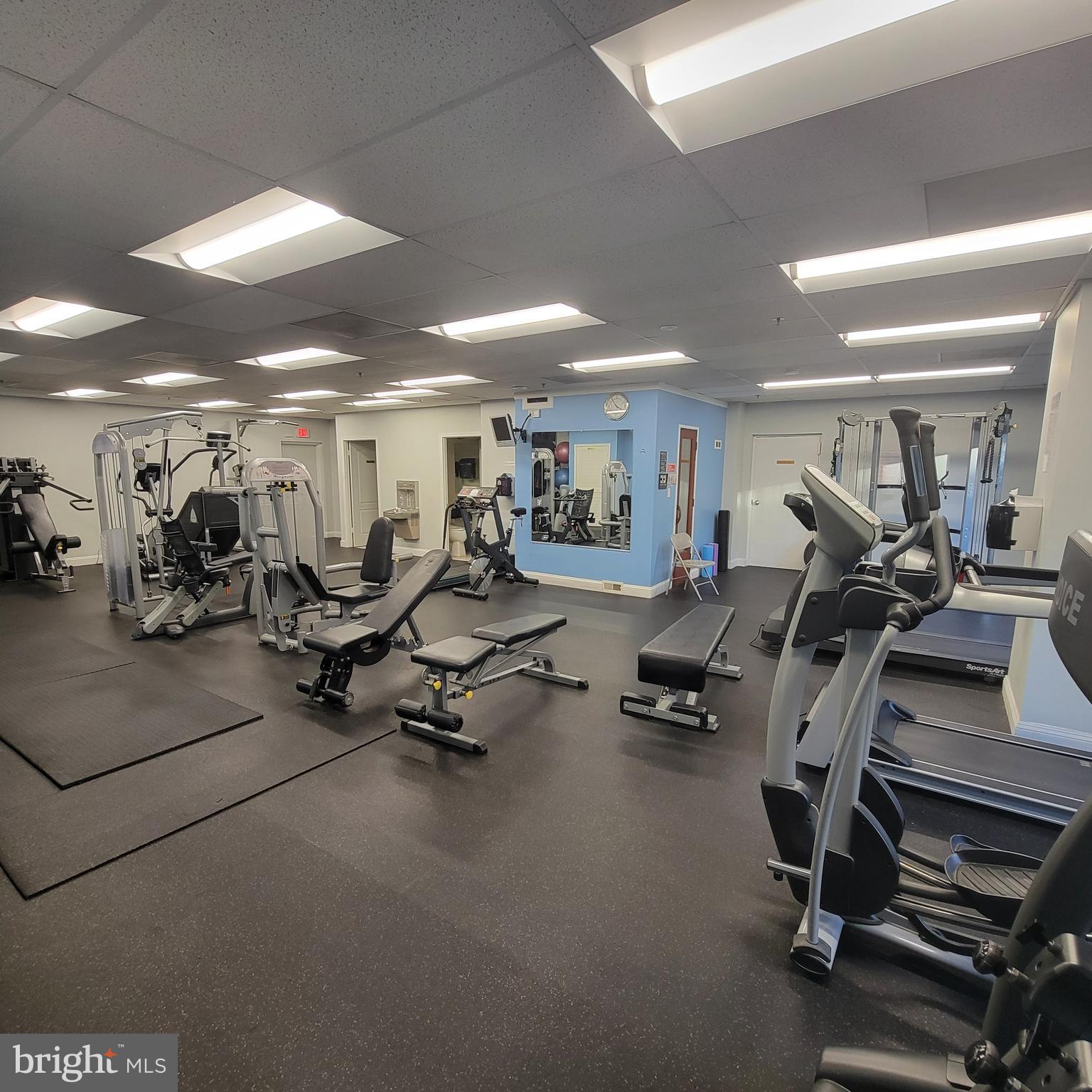 BELLA VISTA CONDOMINIUM - Residential Lease