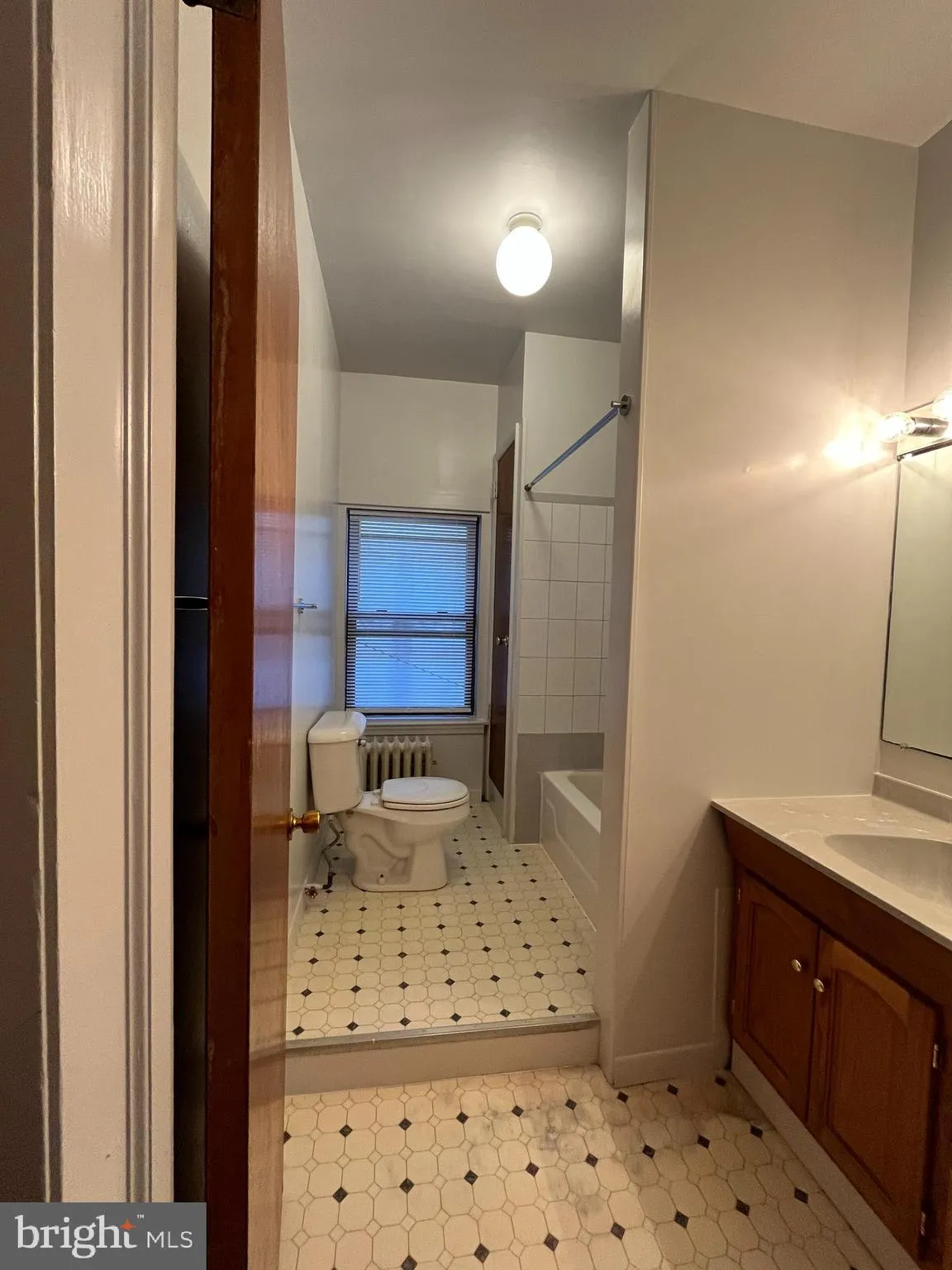 Philadelphia, Pennsylvania 19130, United States, 1 Bedroom Bedrooms, ,1 BathroomBathrooms,Residential,Active,239
