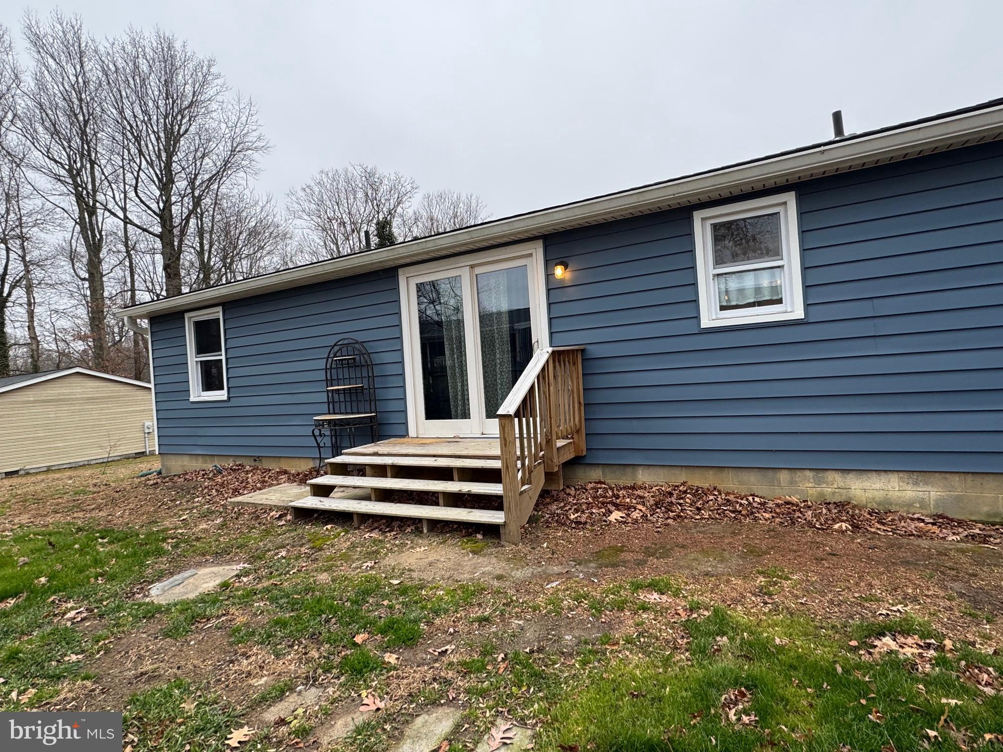 SUMMER CITY - Residential Lease