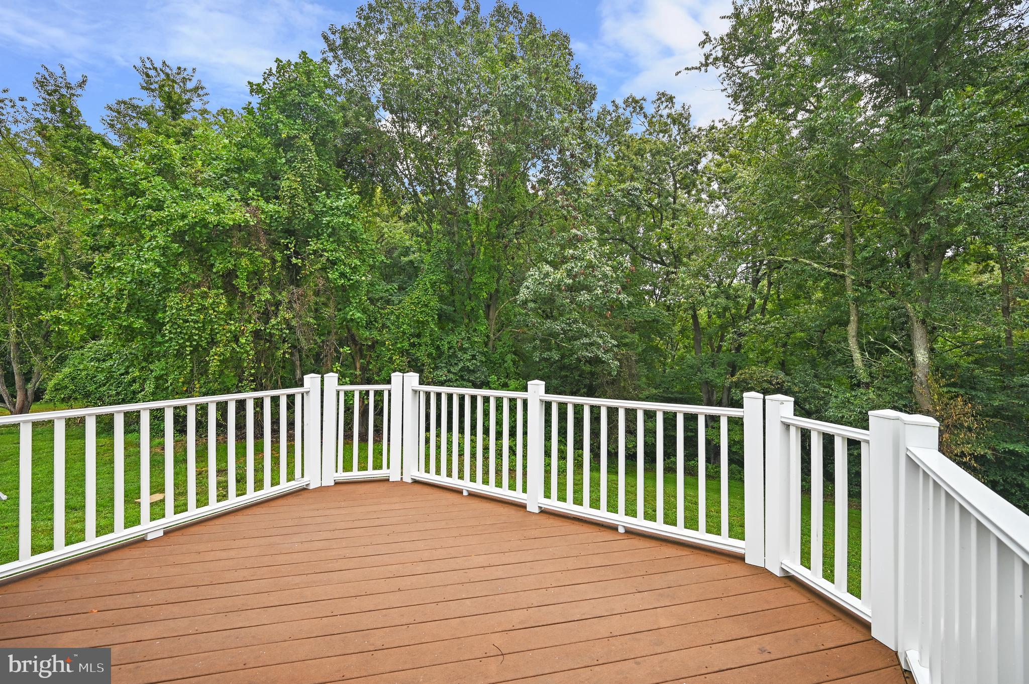 ROLLING HILLS - Residential Lease