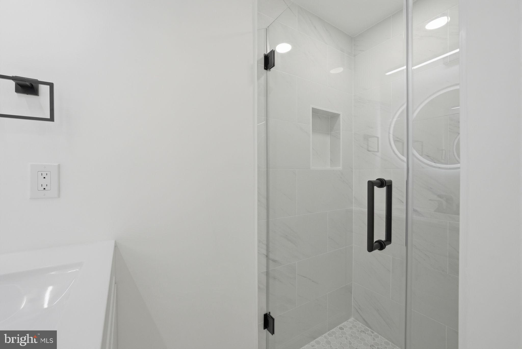 BURKE CENTRE - Residential